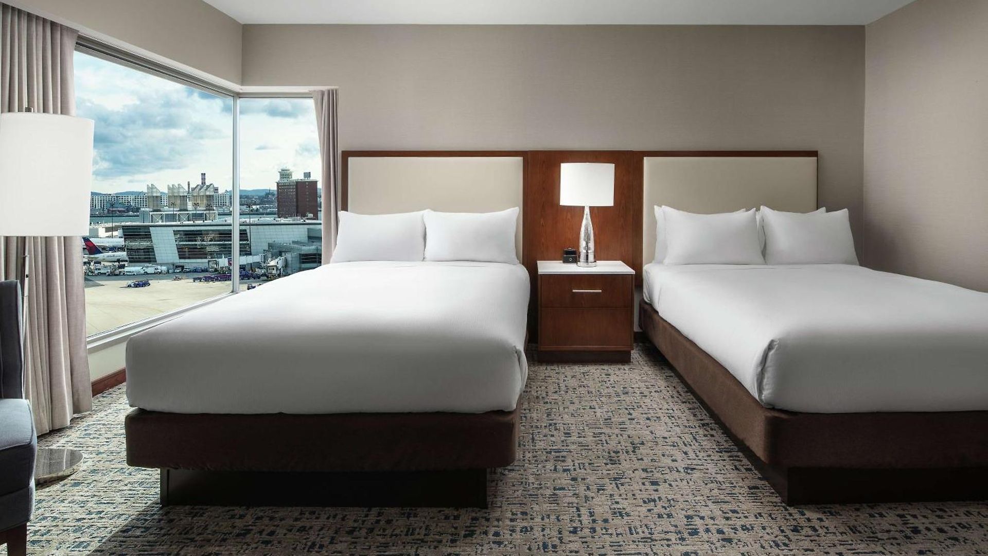 Hilton Logan Airport