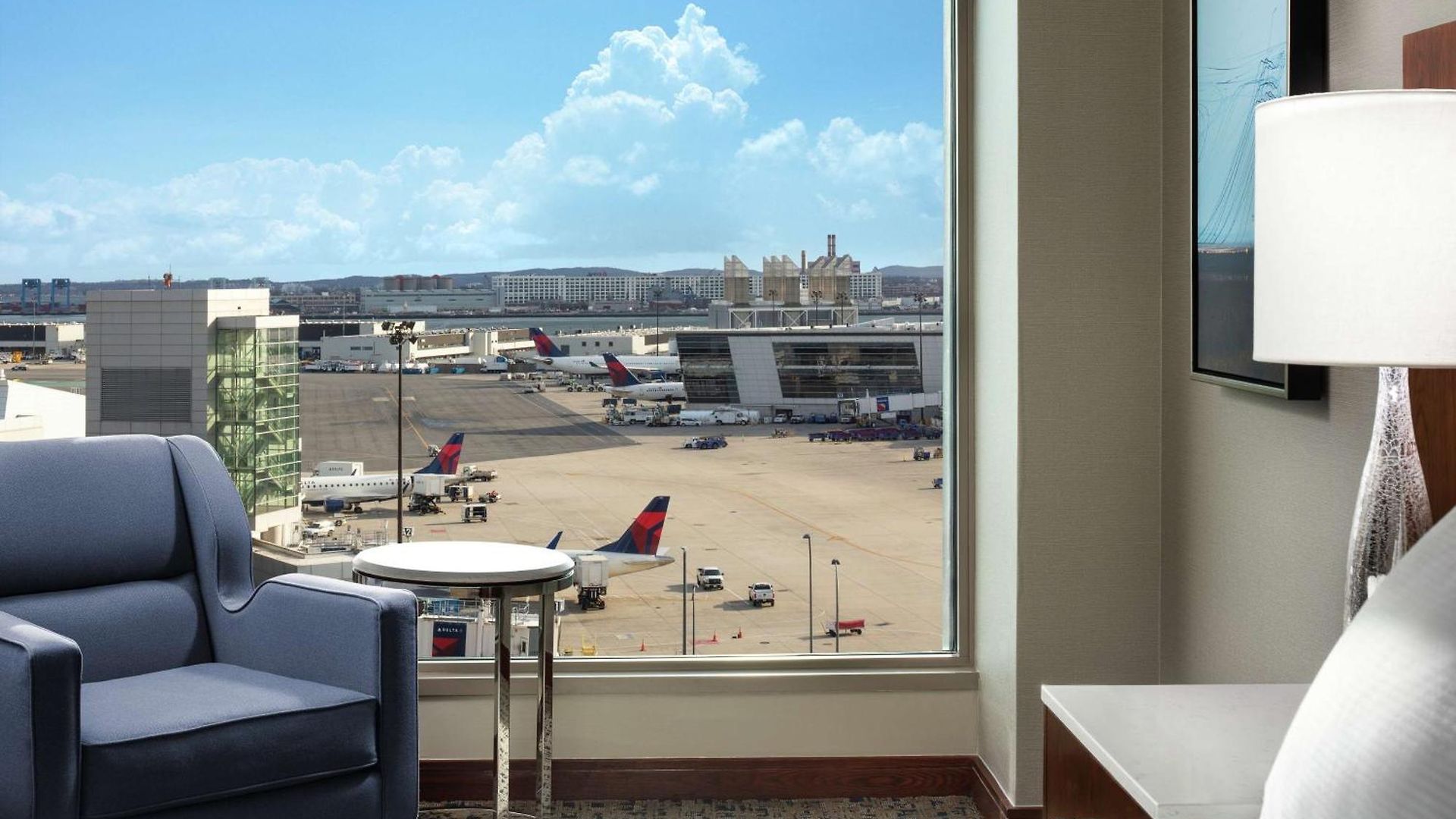 Hotel Hilton Logan Airport