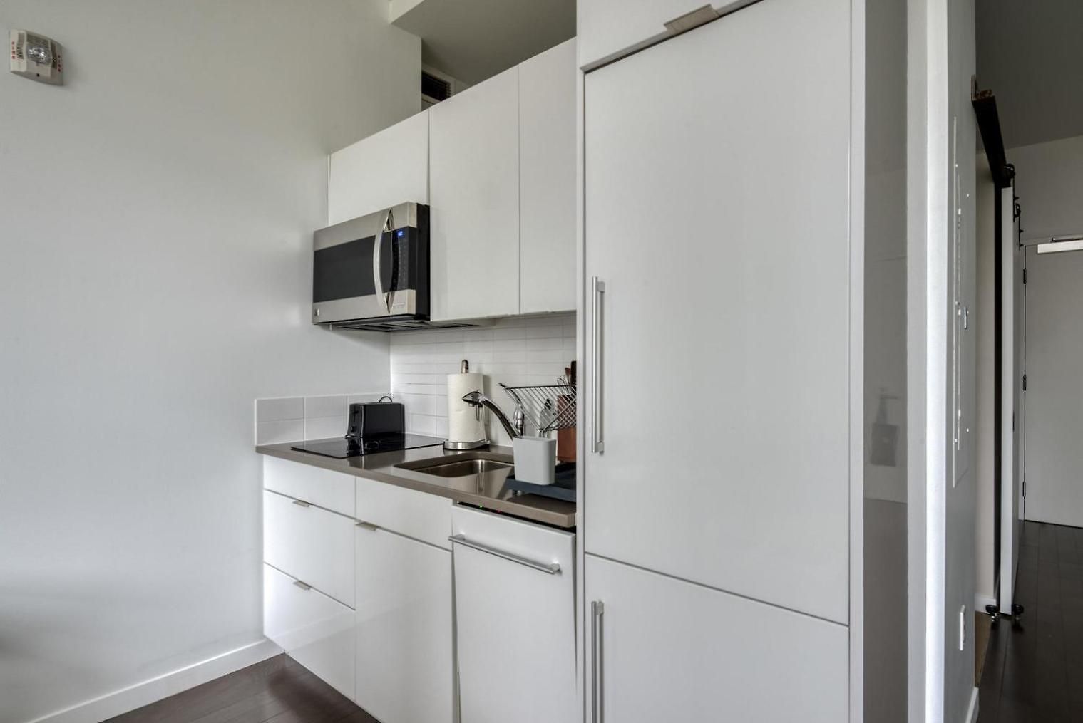 Apartment Downtown W Gym Wd Nr Waterfront Bos-985 Boston