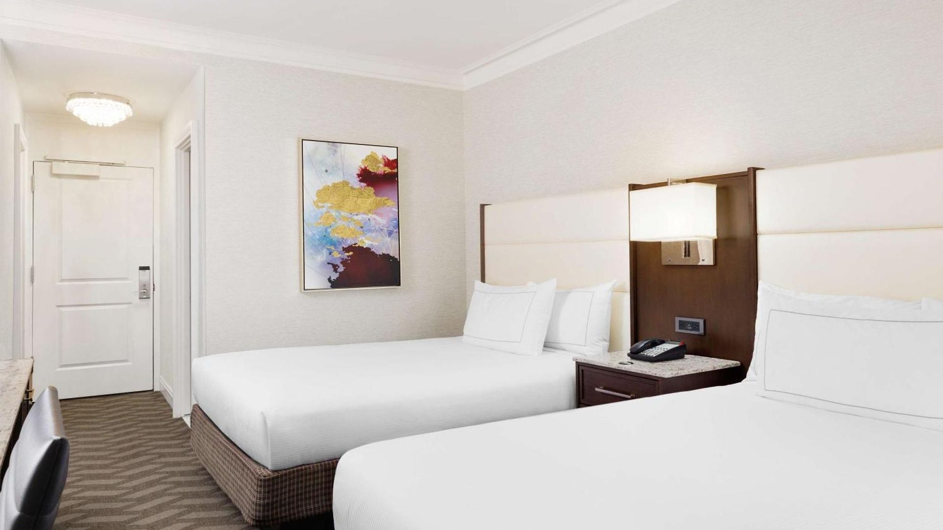 Hilton Park Plaza Hotel 4*