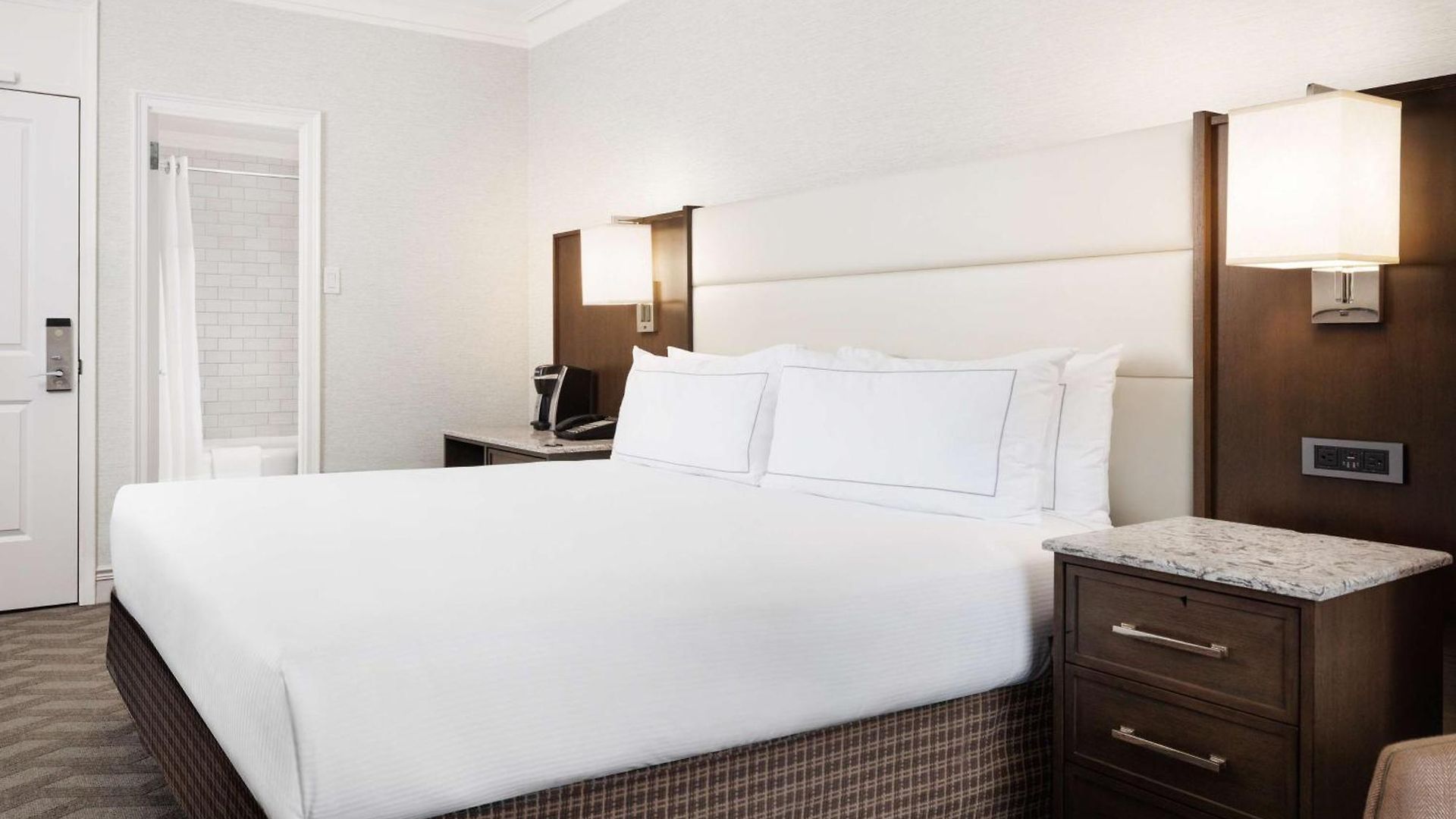 Hotel Hilton Park Plaza