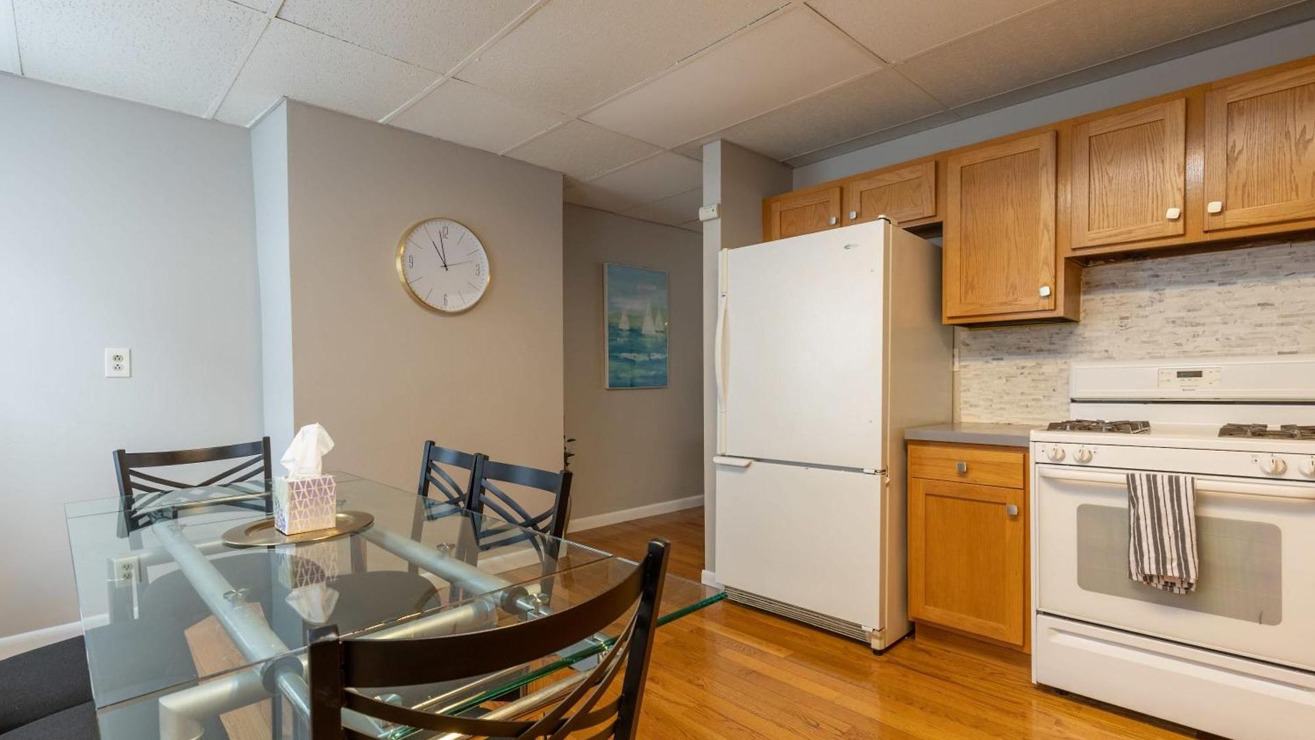 3 Bed 1 Bath In Historic Building Apartment