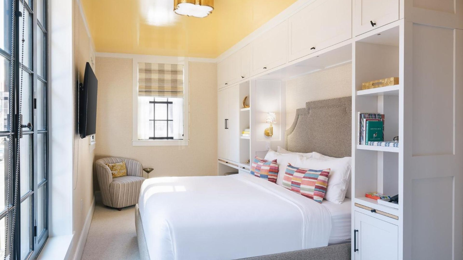 Hotel Beacon Hill 4*