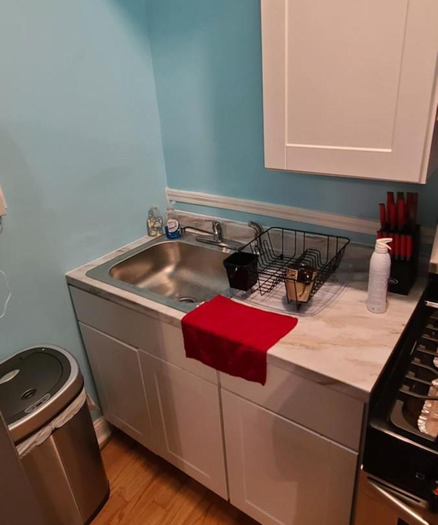 Private 1 Bedroom In Apartment