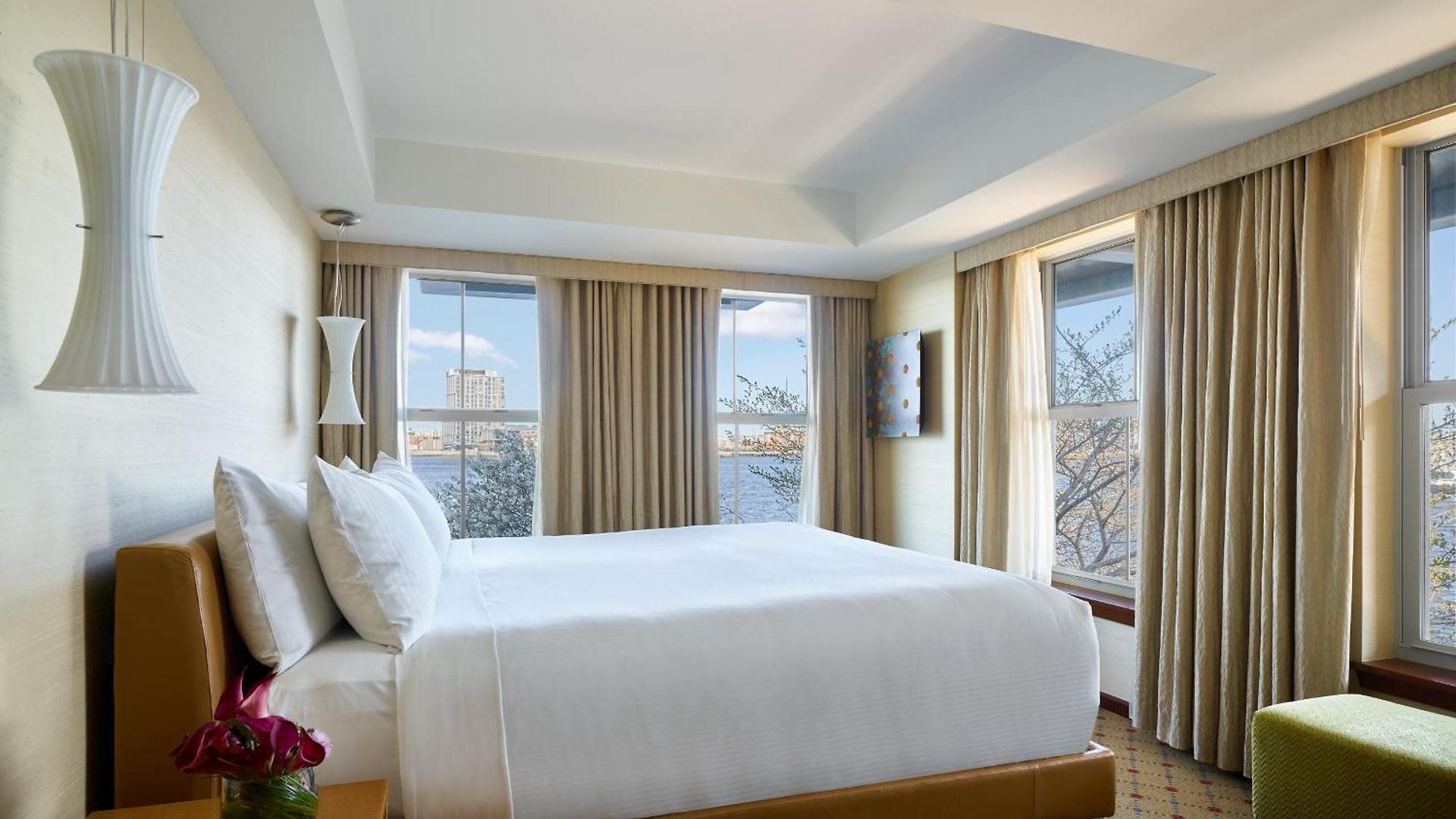 Battery Wharf Hotel, Waterfront Boston