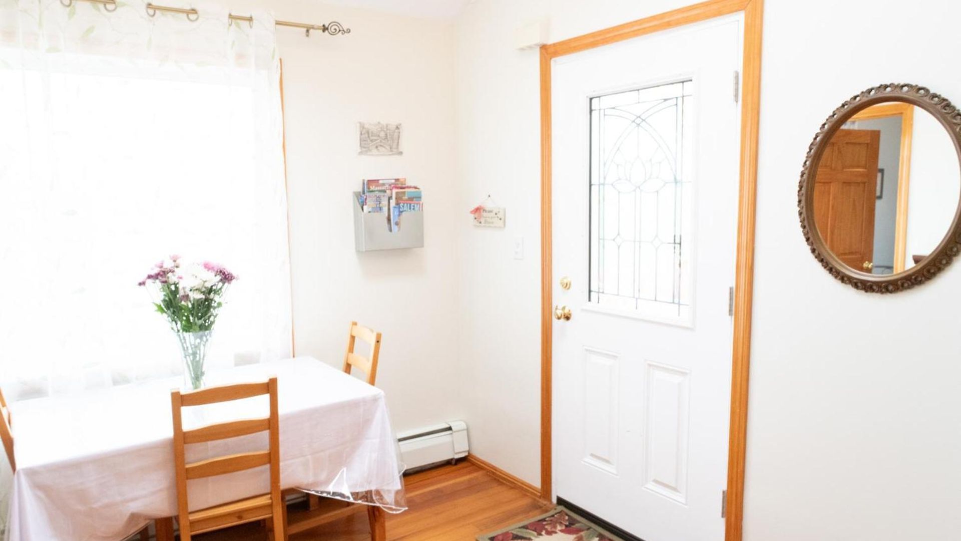 Apartment Modern Beautiful Apartment-5 Beds-full Kitchen-parking-super Clean-great For Groups