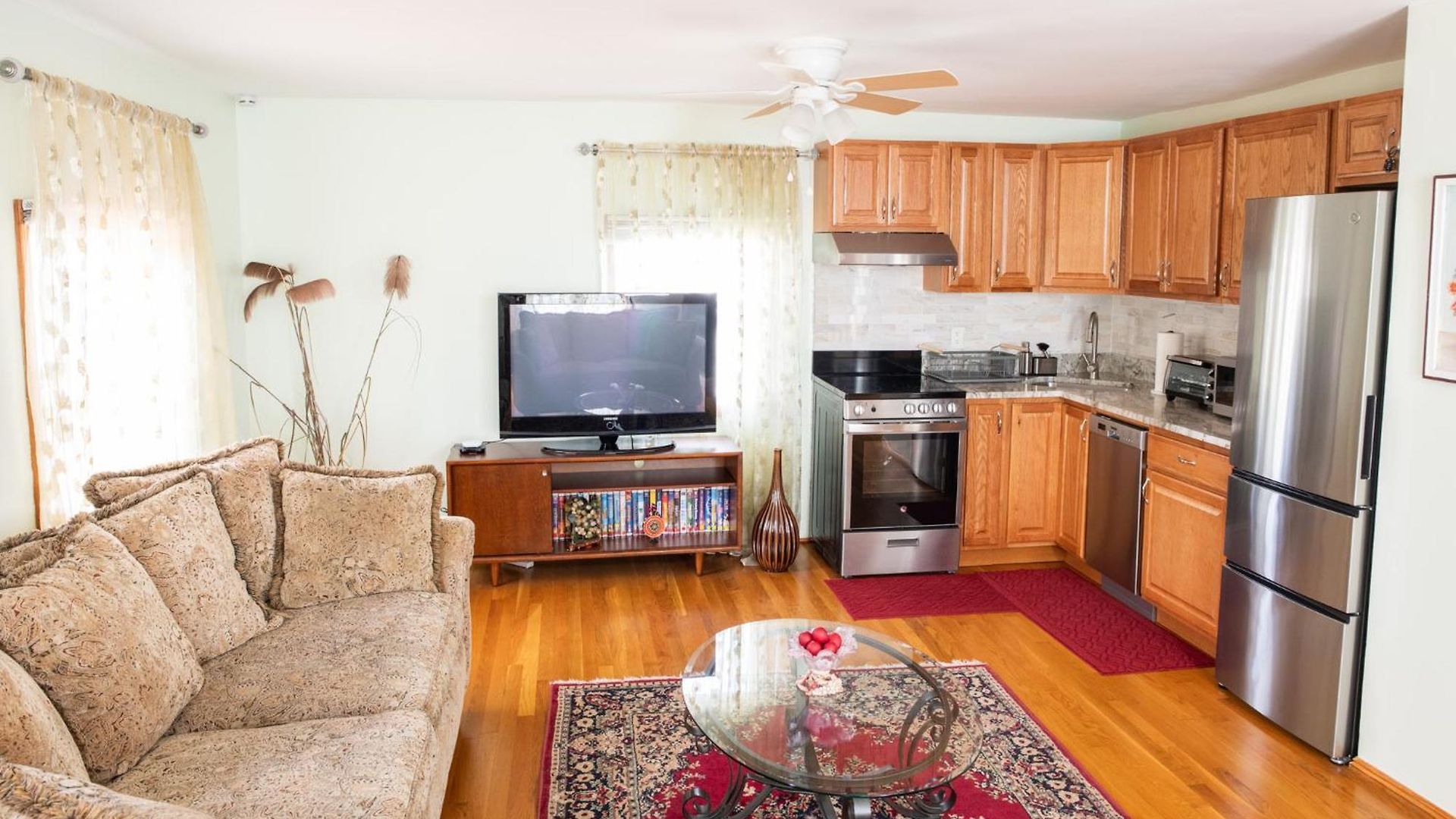 Modern Beautiful Apartment-5 Beds-full Kitchen-parking-super Clean-great For Groups Apartment Boston