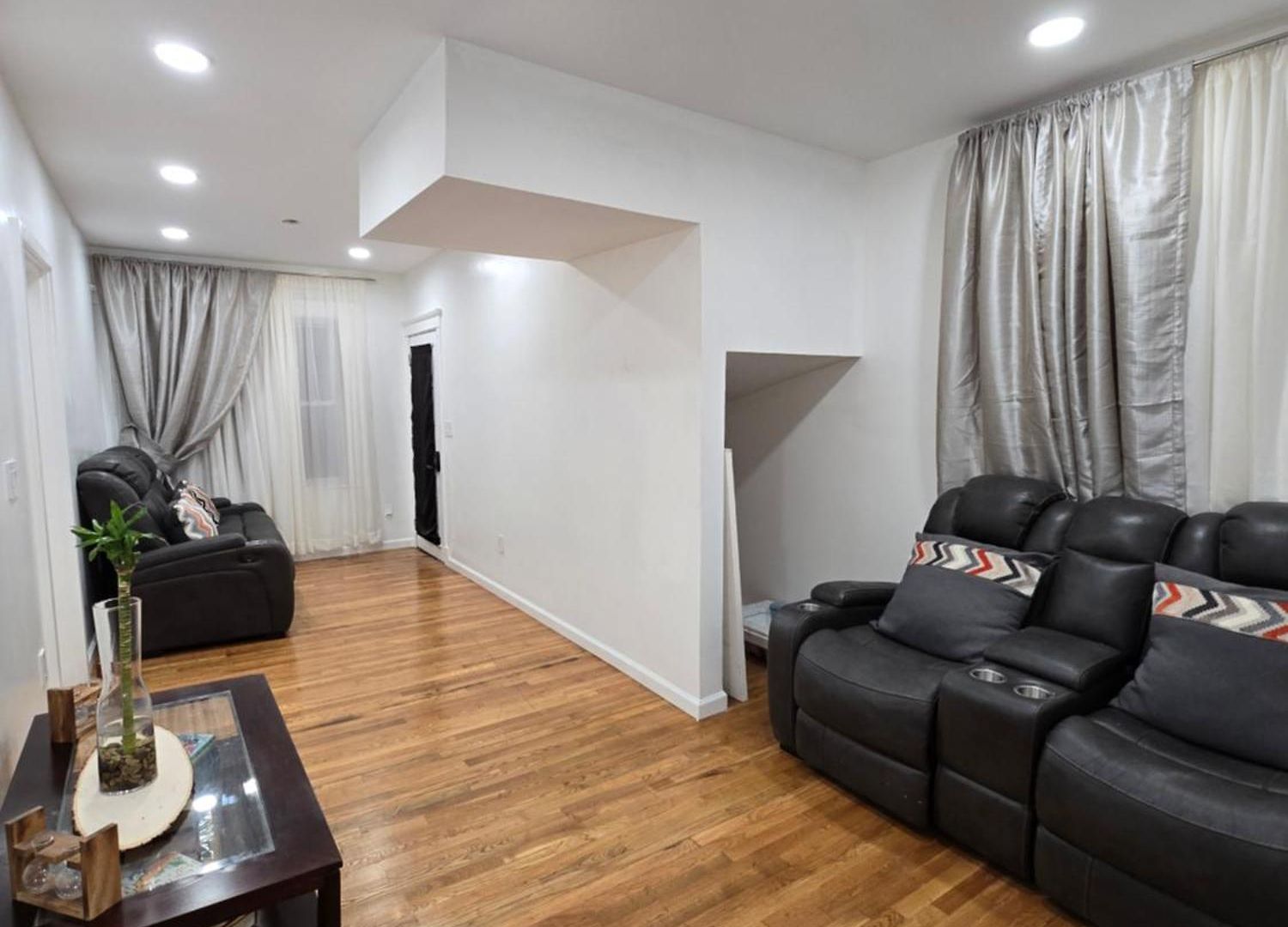 Homestay Beautiful Bedroom - New Renovation Boston
