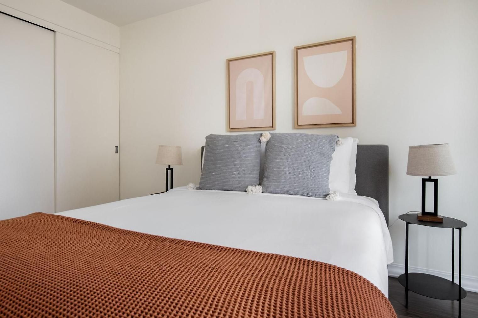 Back Bay 2br W Rooftop Gym Nr Shopping Bos-877