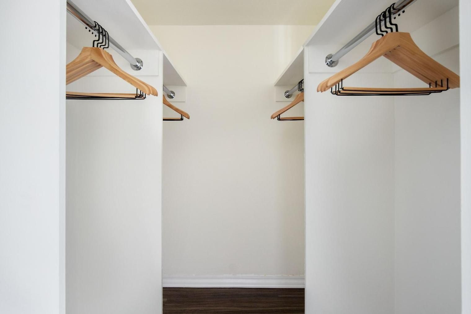 Back Bay 2br W Rooftop Gym Nr Shopping Bos-877 Apartment Boston
