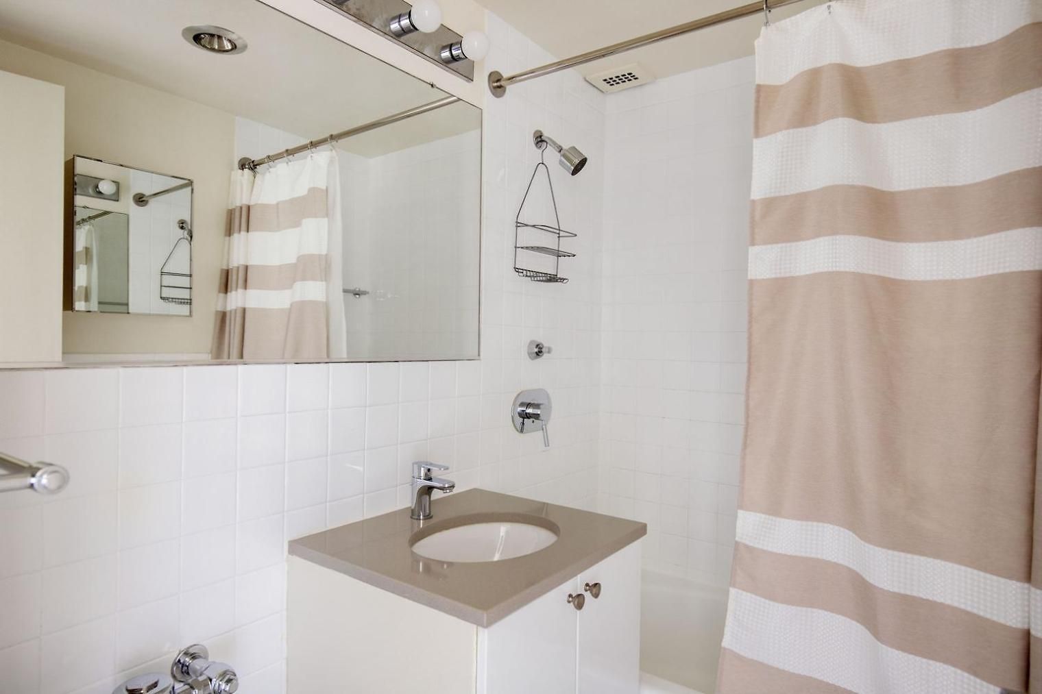 Back Bay 2br W Rooftop Gym Nr Shopping Bos-877 Boston