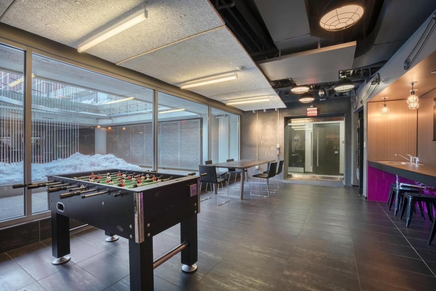 Back Bay 2br W Rooftop Gym Nr Shopping Bos-877 Apartment Boston