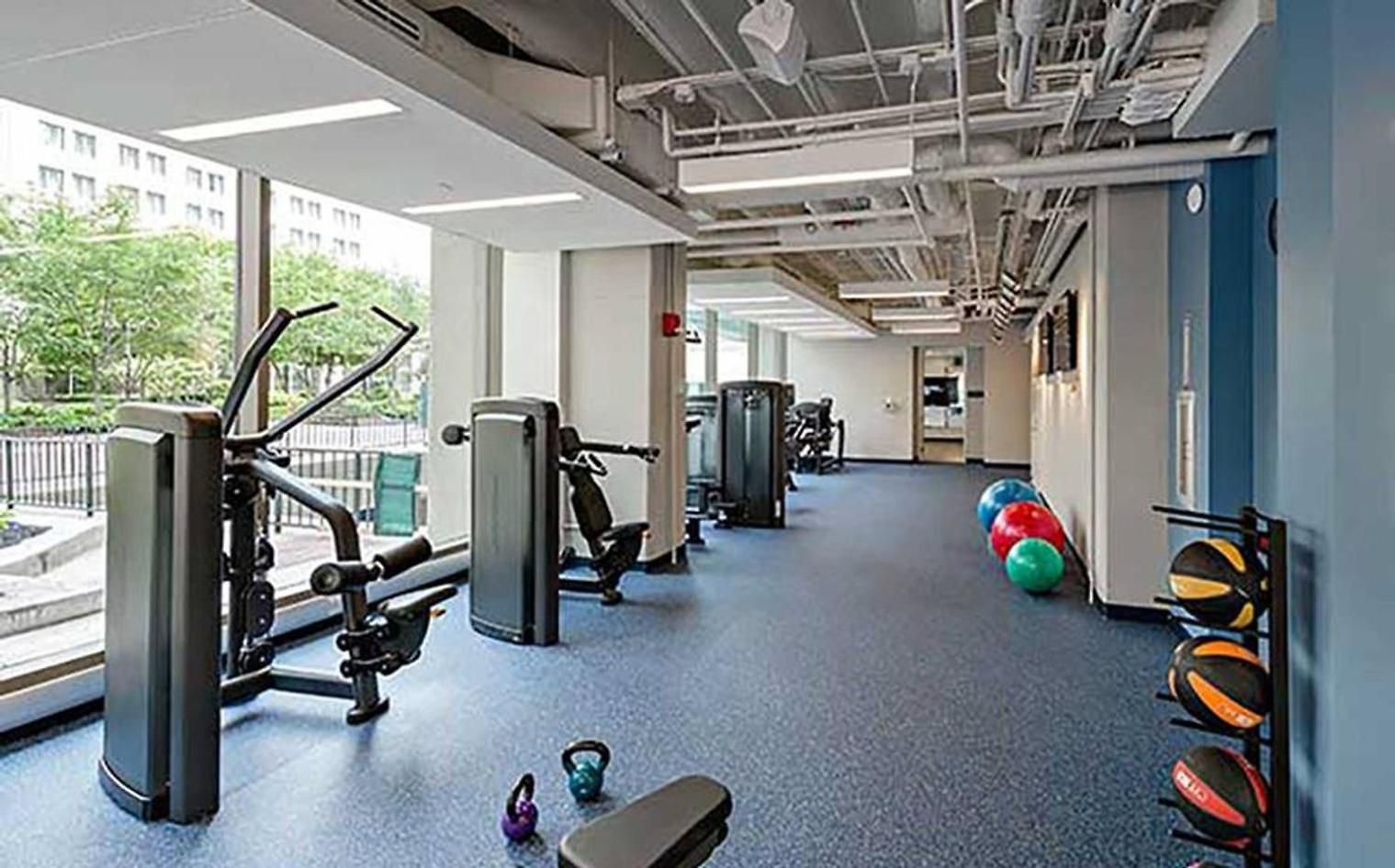 Back Bay 2br W Rooftop Gym Nr Shopping Bos-877