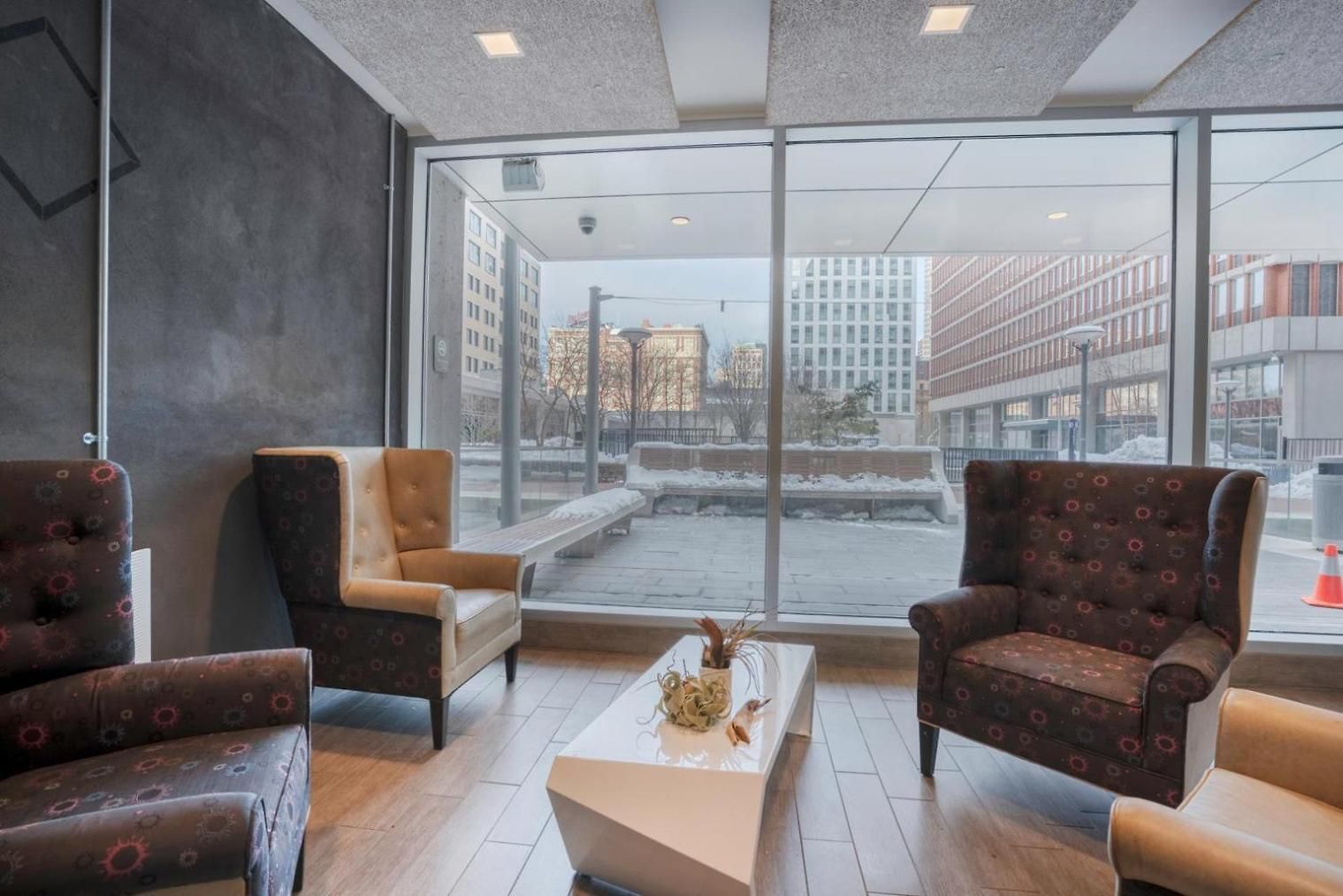 Back Bay 2br W Rooftop Gym Nr Shopping Bos-877 * Boston