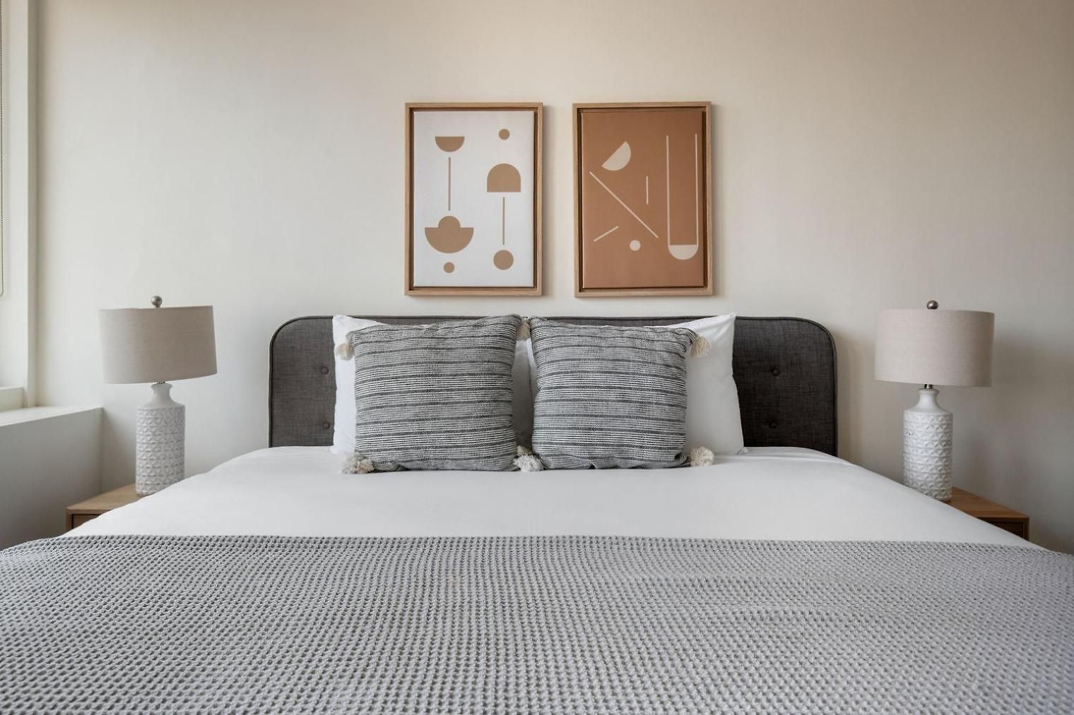 Back Bay 2br W Rooftop Gym Nr Shopping Bos-877 Apartment