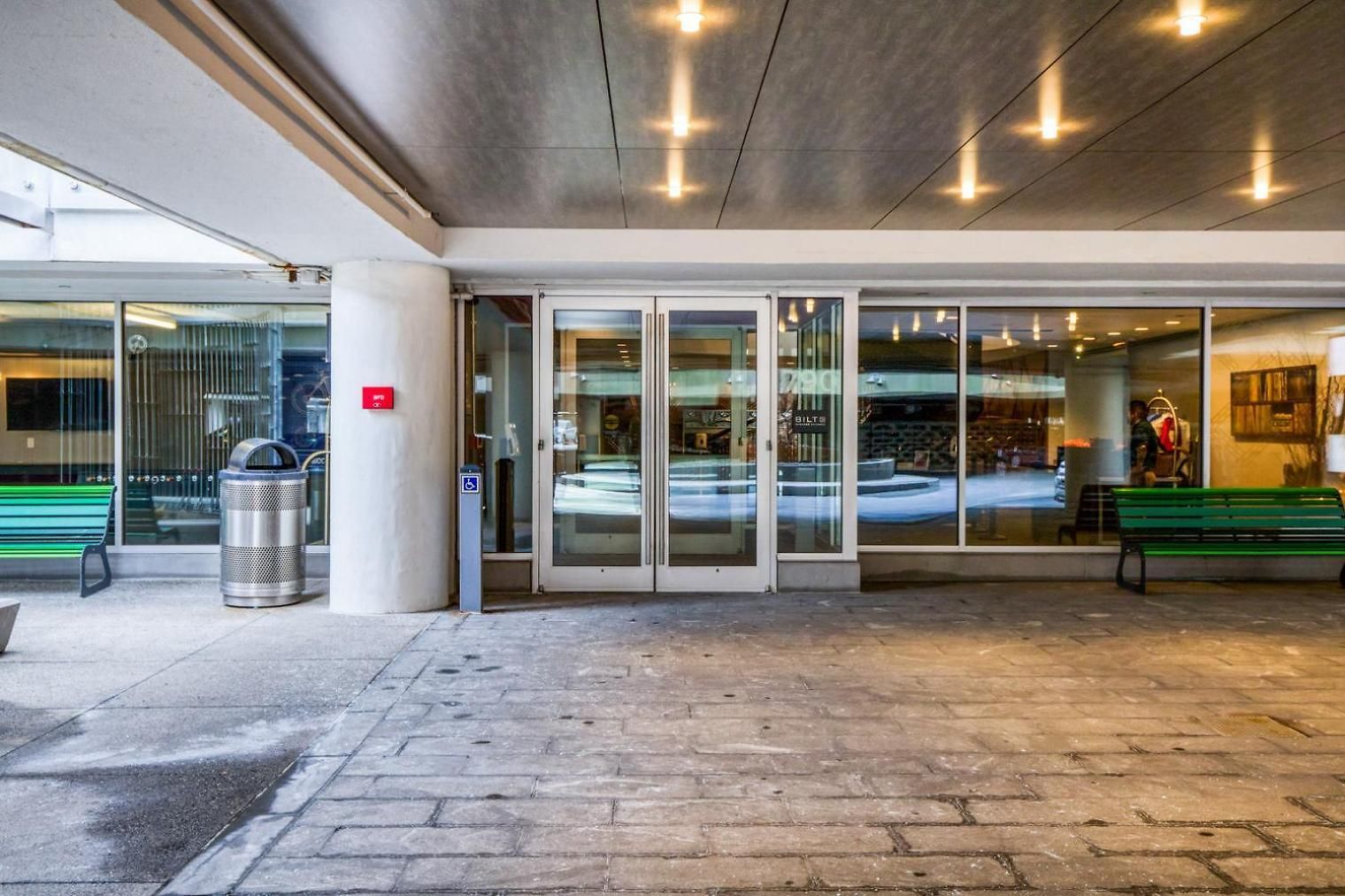 Back Bay 2br W Rooftop Gym Nr Shopping Bos-877 Apartment