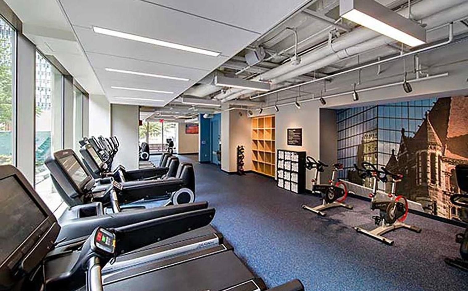 Back Bay 2br W Rooftop Gym Nr Shopping Bos-877 Boston