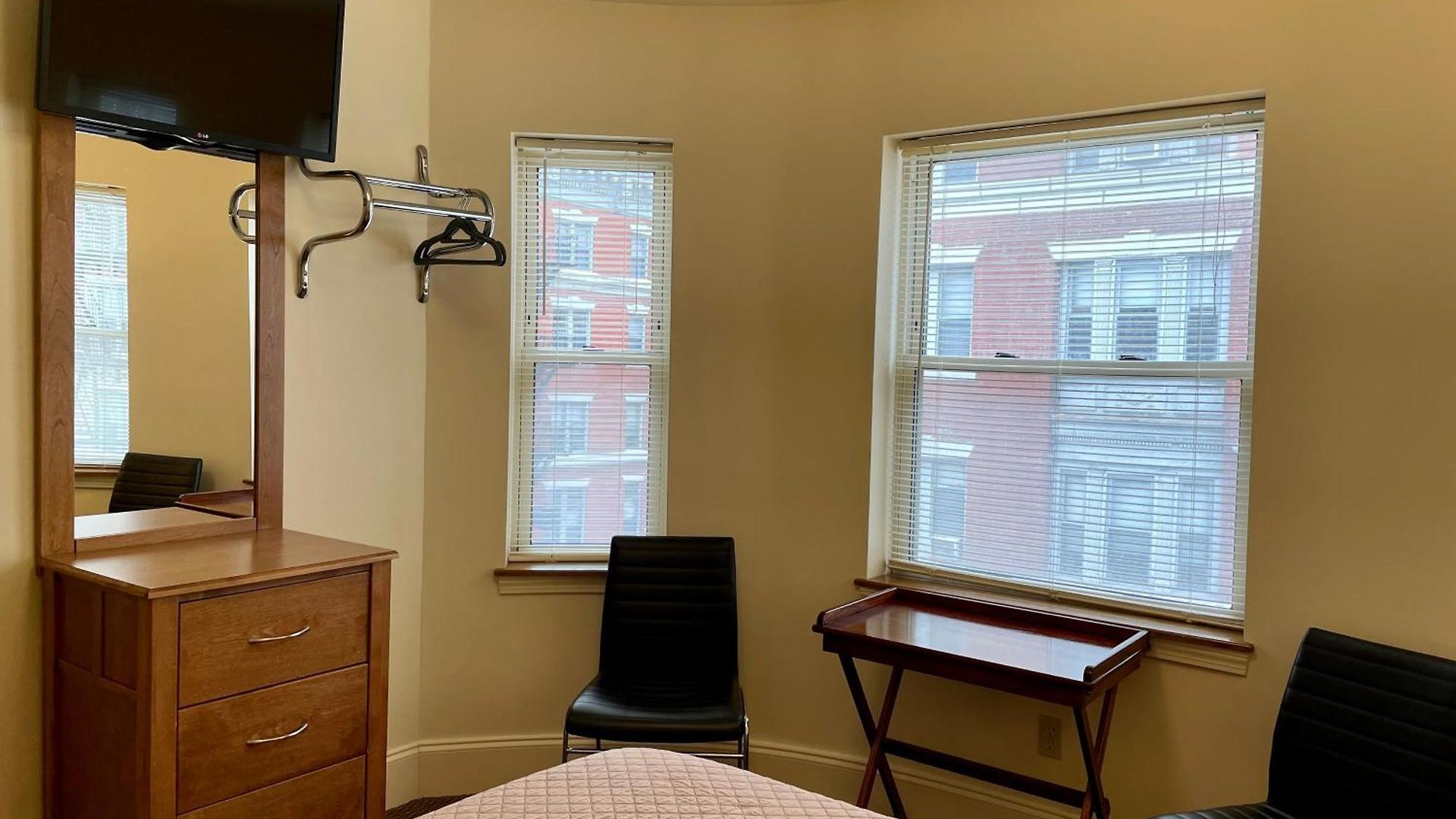 Oasis Guest house Boston
