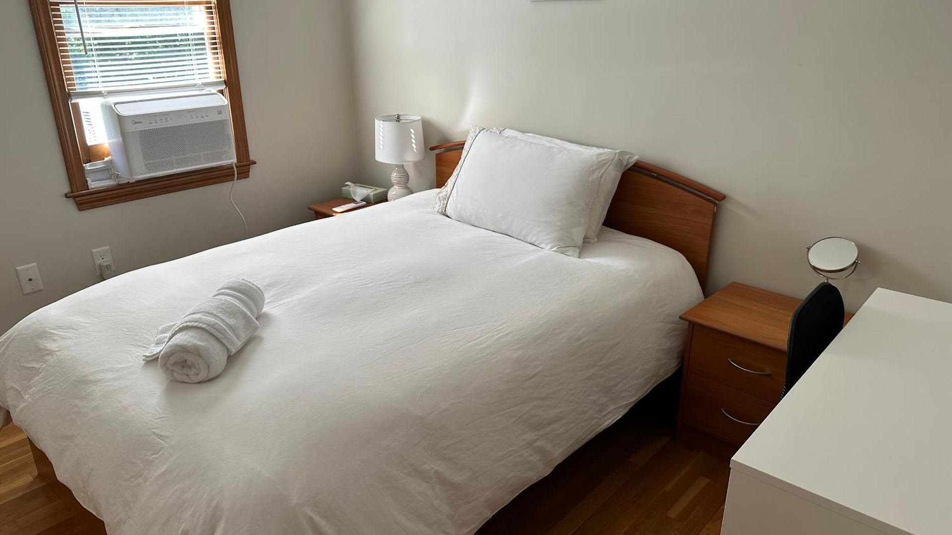 Single Family House - 19' Train To Back Bay * Boston