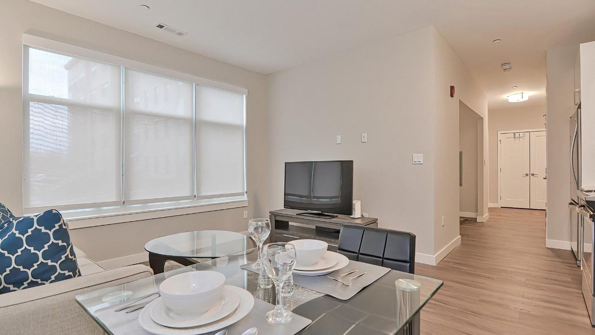 Global Luxury East Apartment Boston