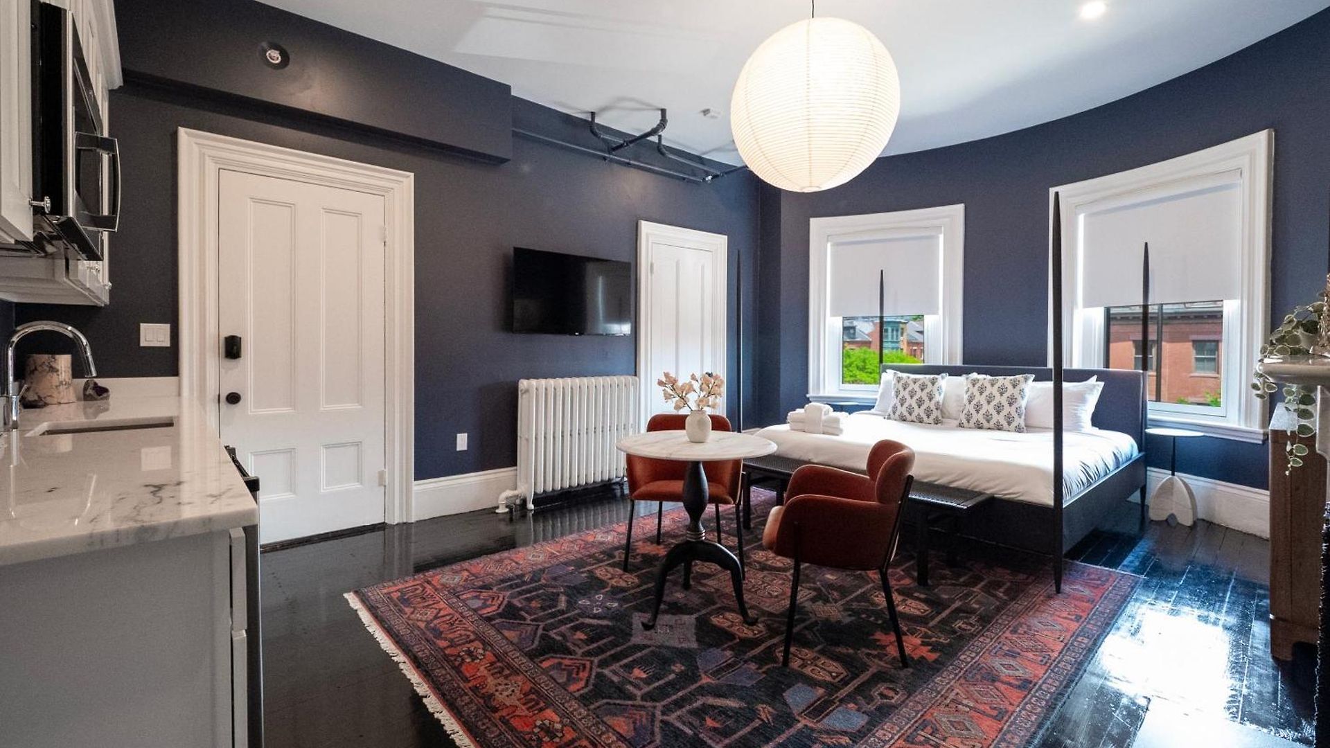 The Chester Apartment