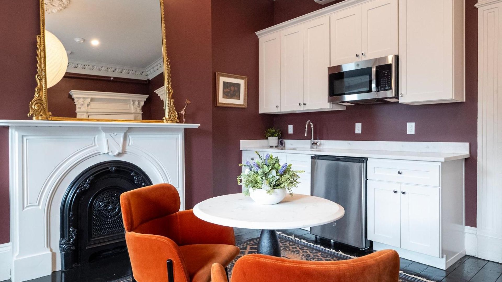 The Chester Apartment