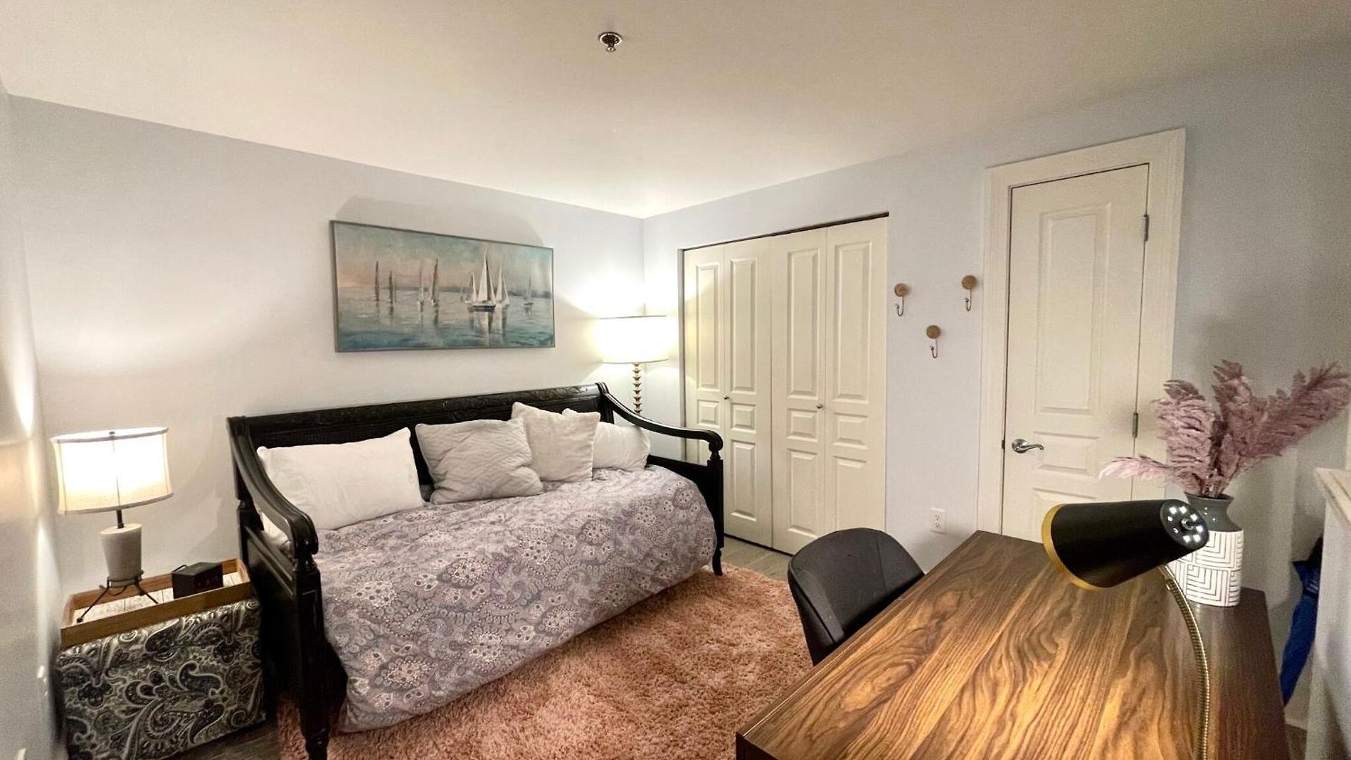 Luxury 1bed Loft, 2 Baths, Air, South End Apartment *