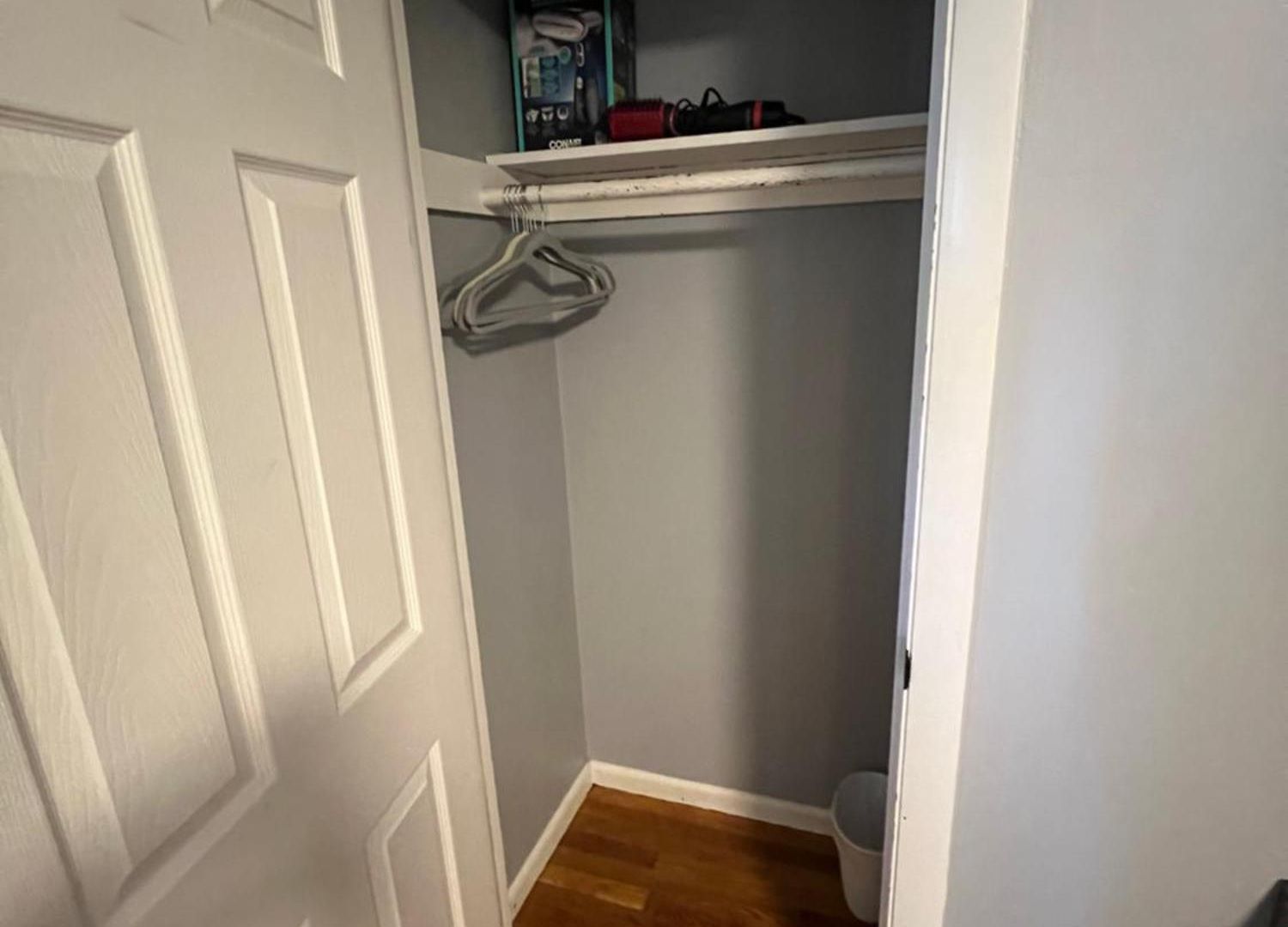 Homestay Peaceful 1br Easy Commute, Urban Suburban Mix Feel In