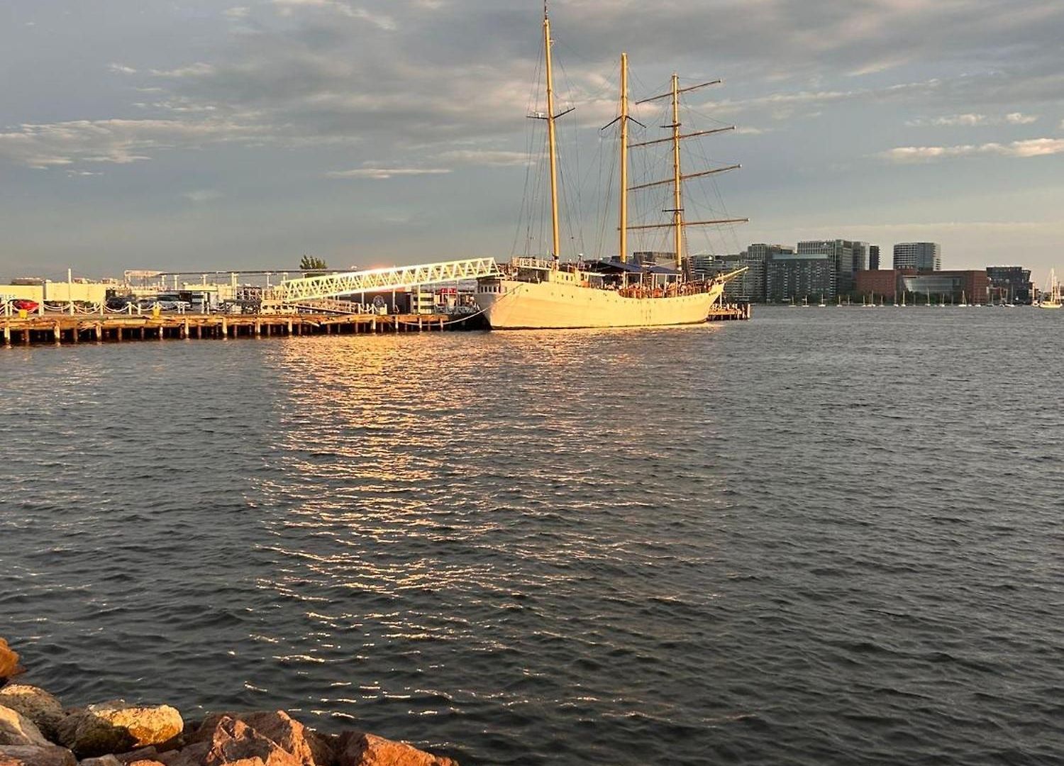Piers Park Lane Shared House Homestay Boston