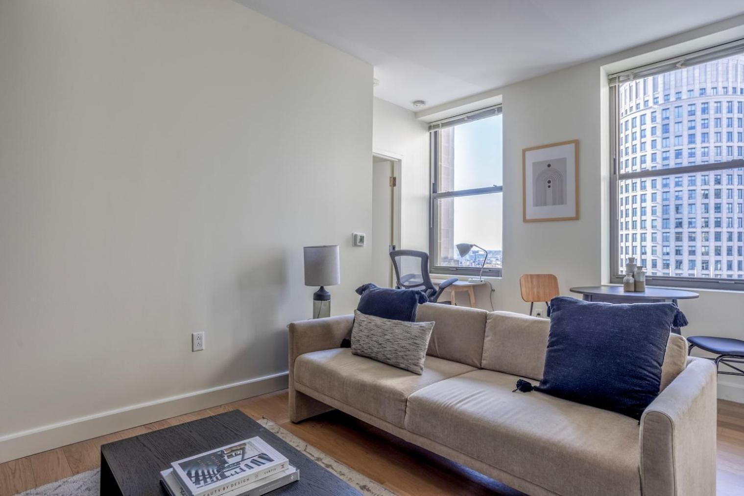 Back Bay 1br W Gym Wd Nr Shopping Bos-925 Apartment Boston