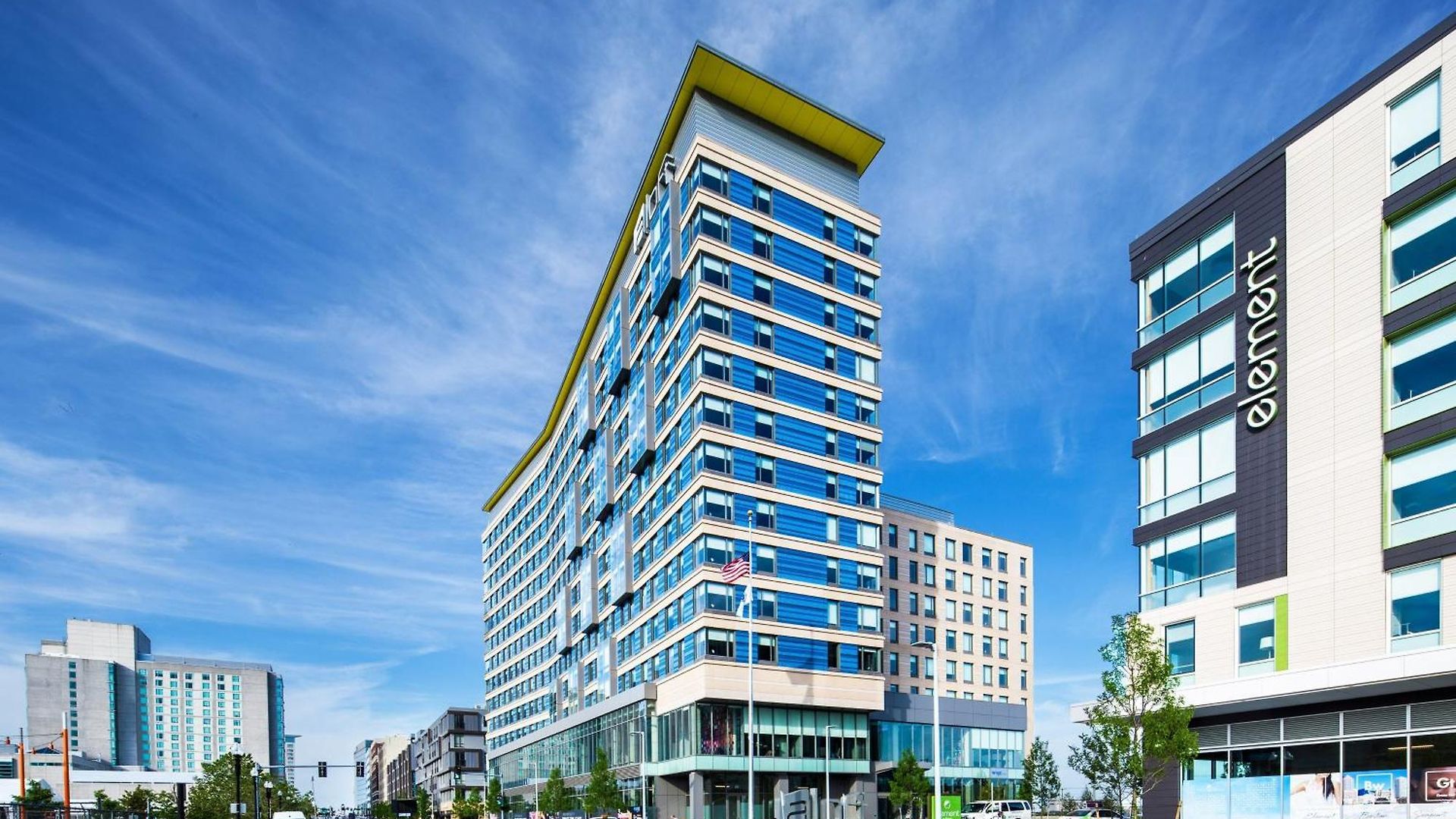 Aloft By Marriott Seaport District Hotel 4*