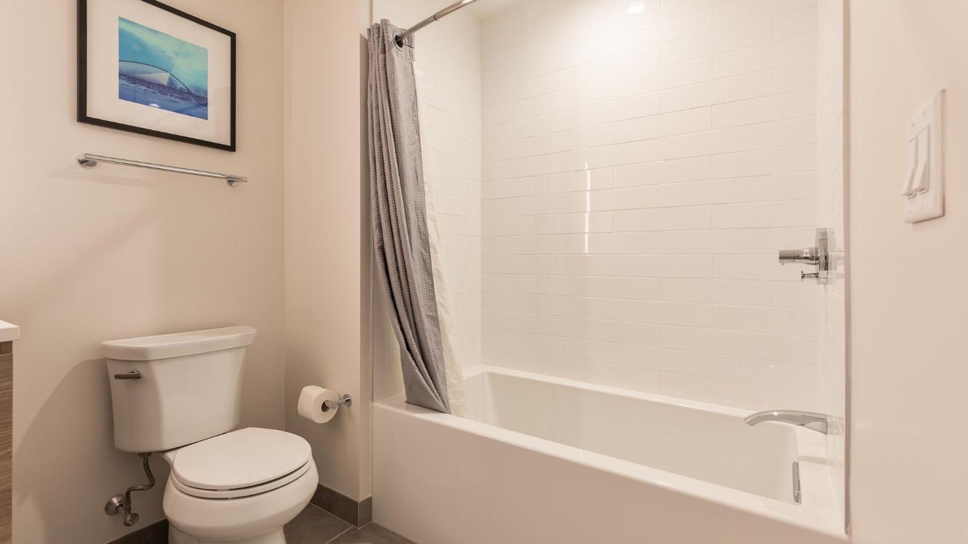 Apartment Luxury With Kitchen And Pool Boston