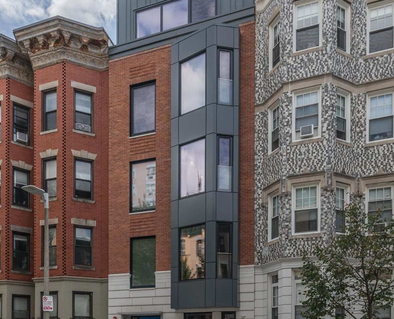 Symphony By Thatch Apartment