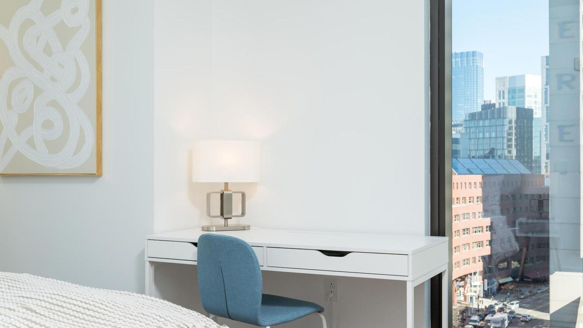 Apartment Luxury 2br Backbay Common T-station Roof Lounge Gym Boston