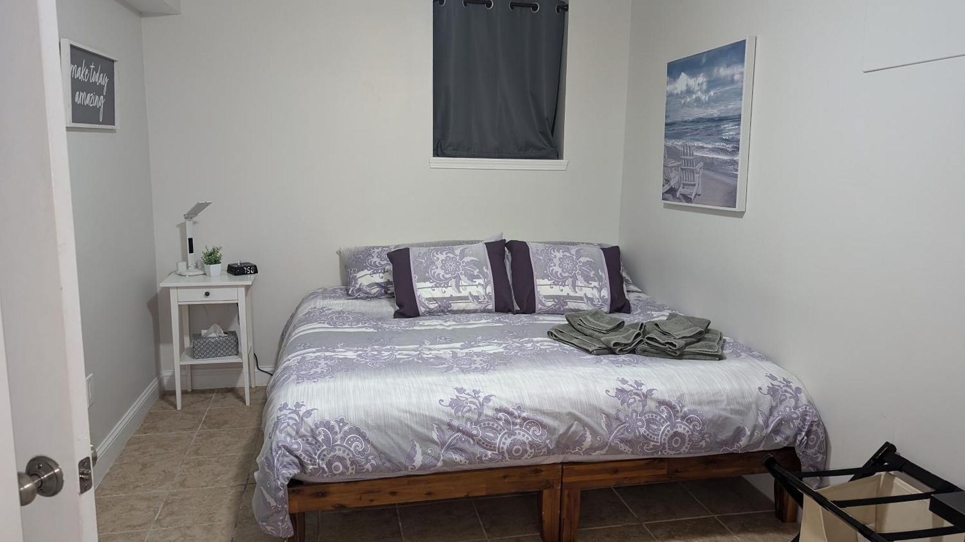Brighton Sleeps 3 - Steps To Bus Line Apartment Boston