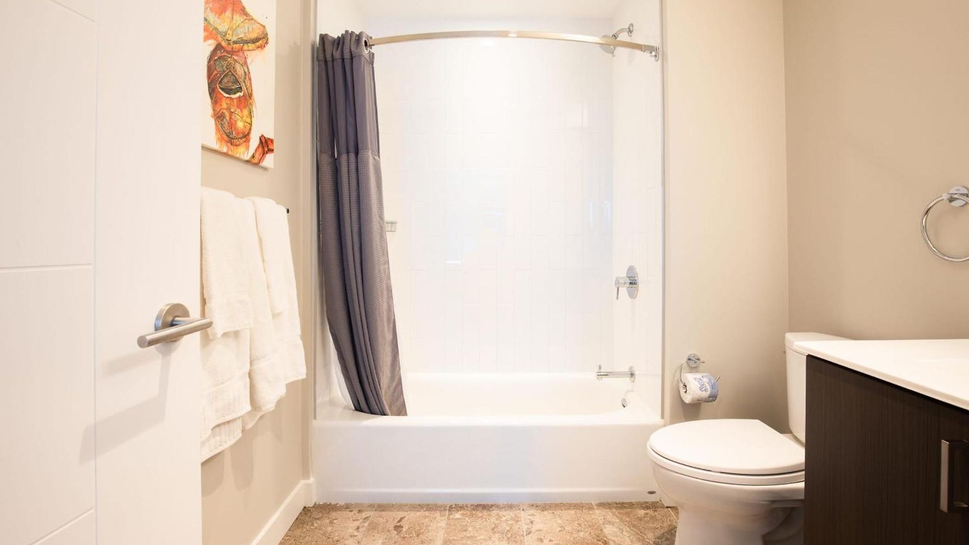 Luxury With Balcony In Seaport Boston