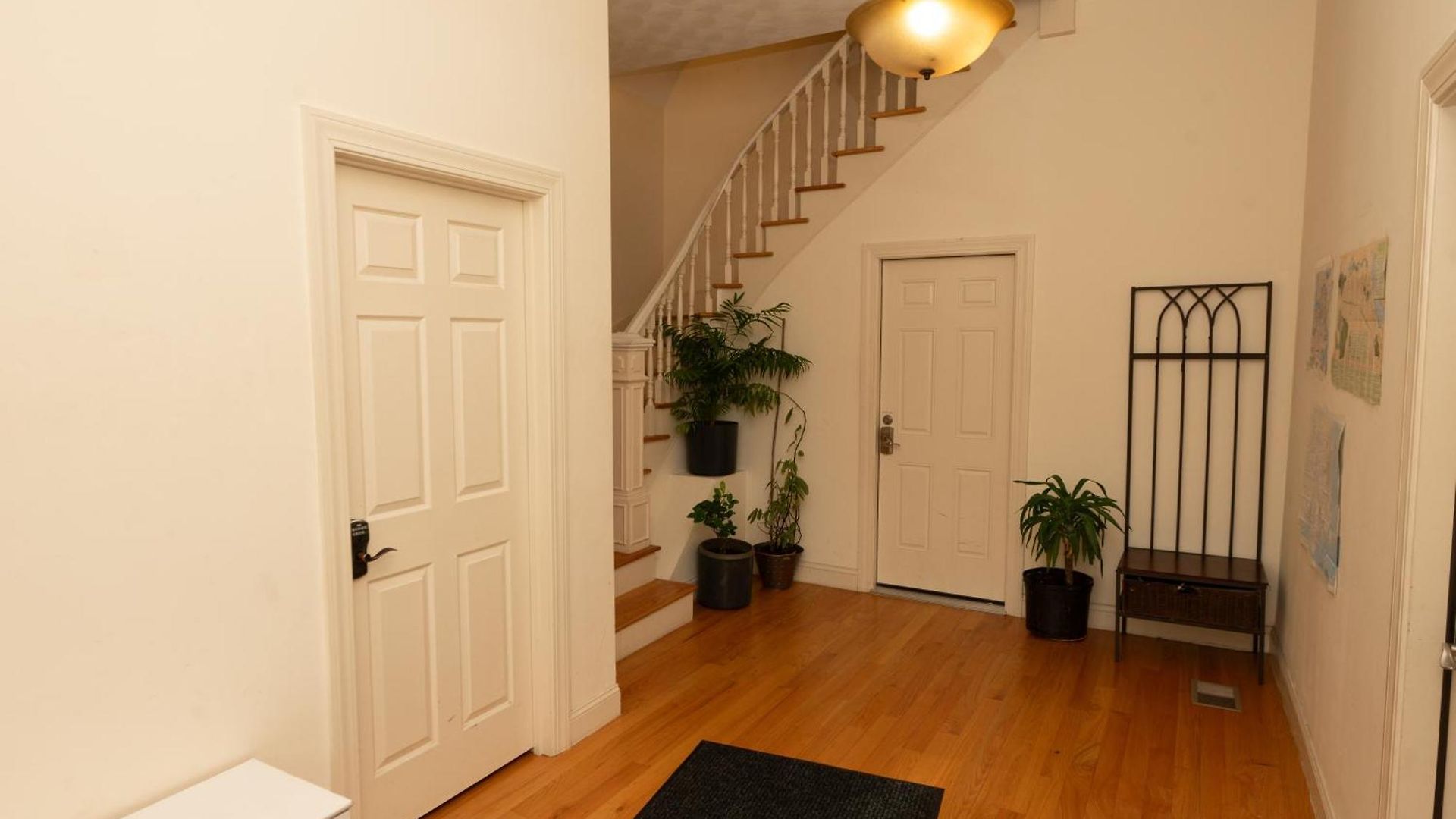 2 Bedroom In Jamaica Plain With Parking Boston