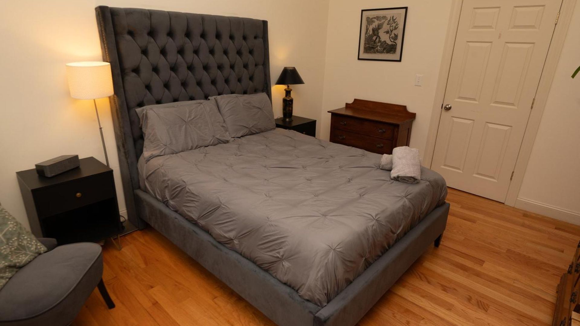2 Bedroom In Jamaica Plain With Parking * Boston