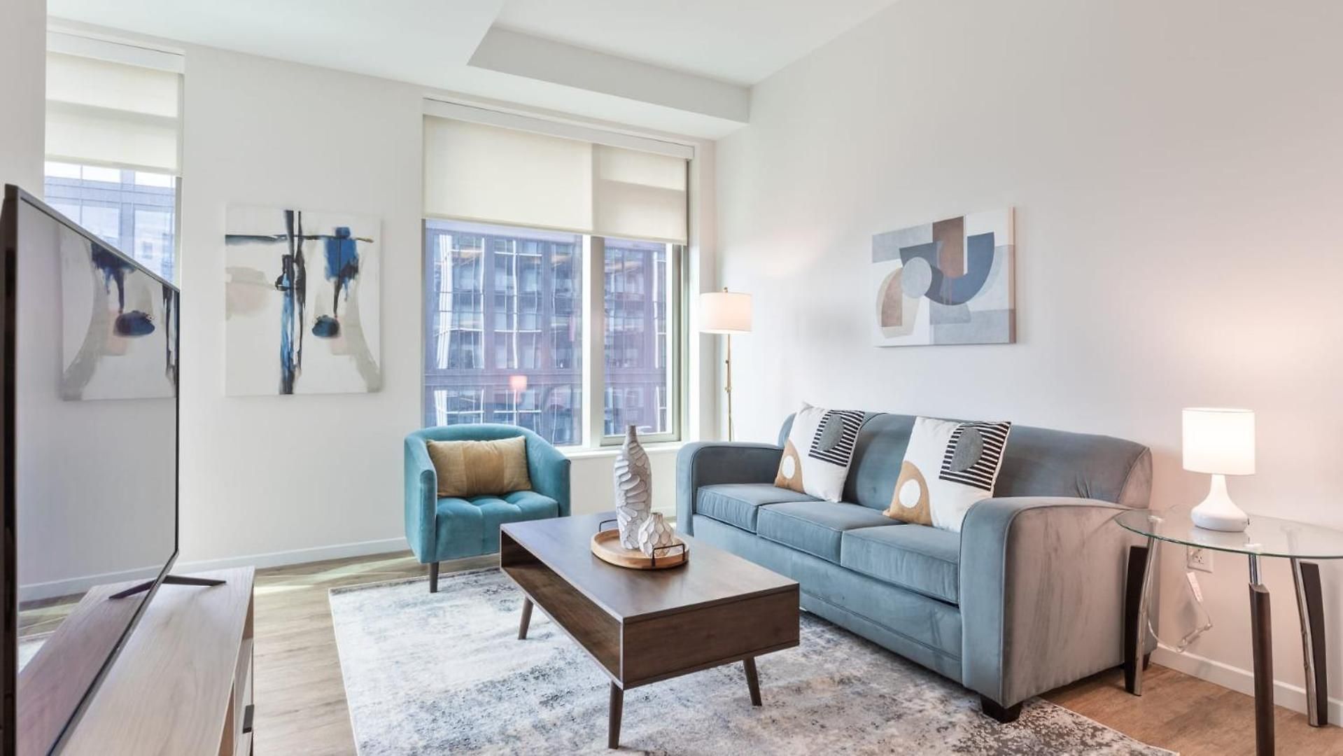 Luxury Downtown Seaport Apartment