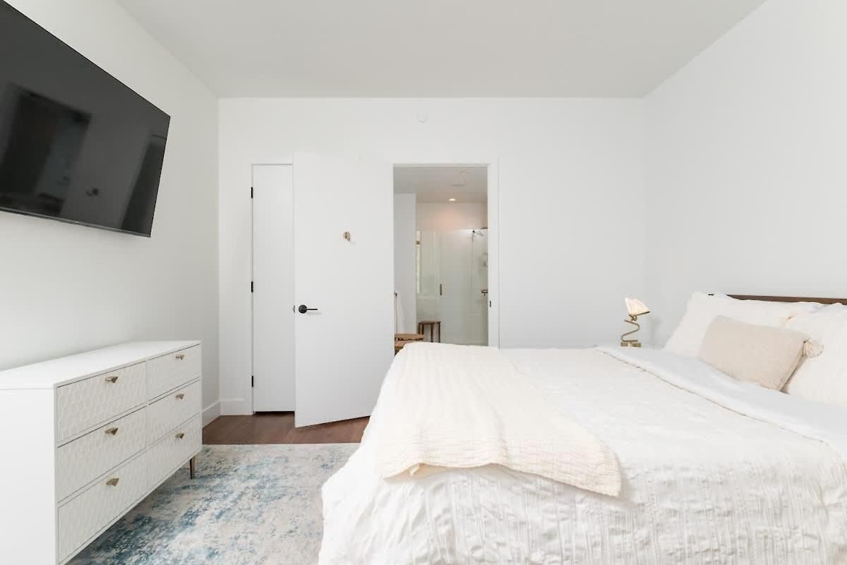 Back-bay 2br W Roof Gym Parking * Boston