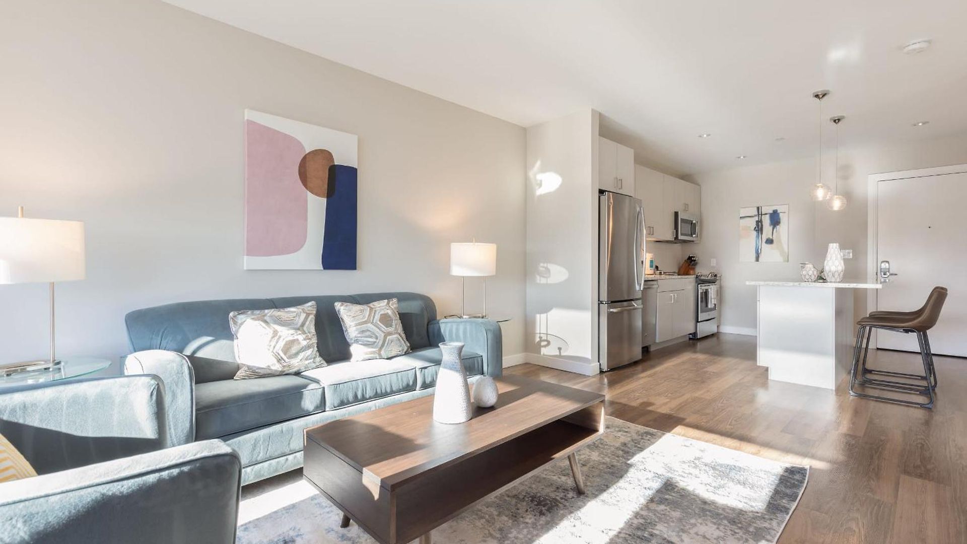 Luxury Downtown Seaport Apartment *