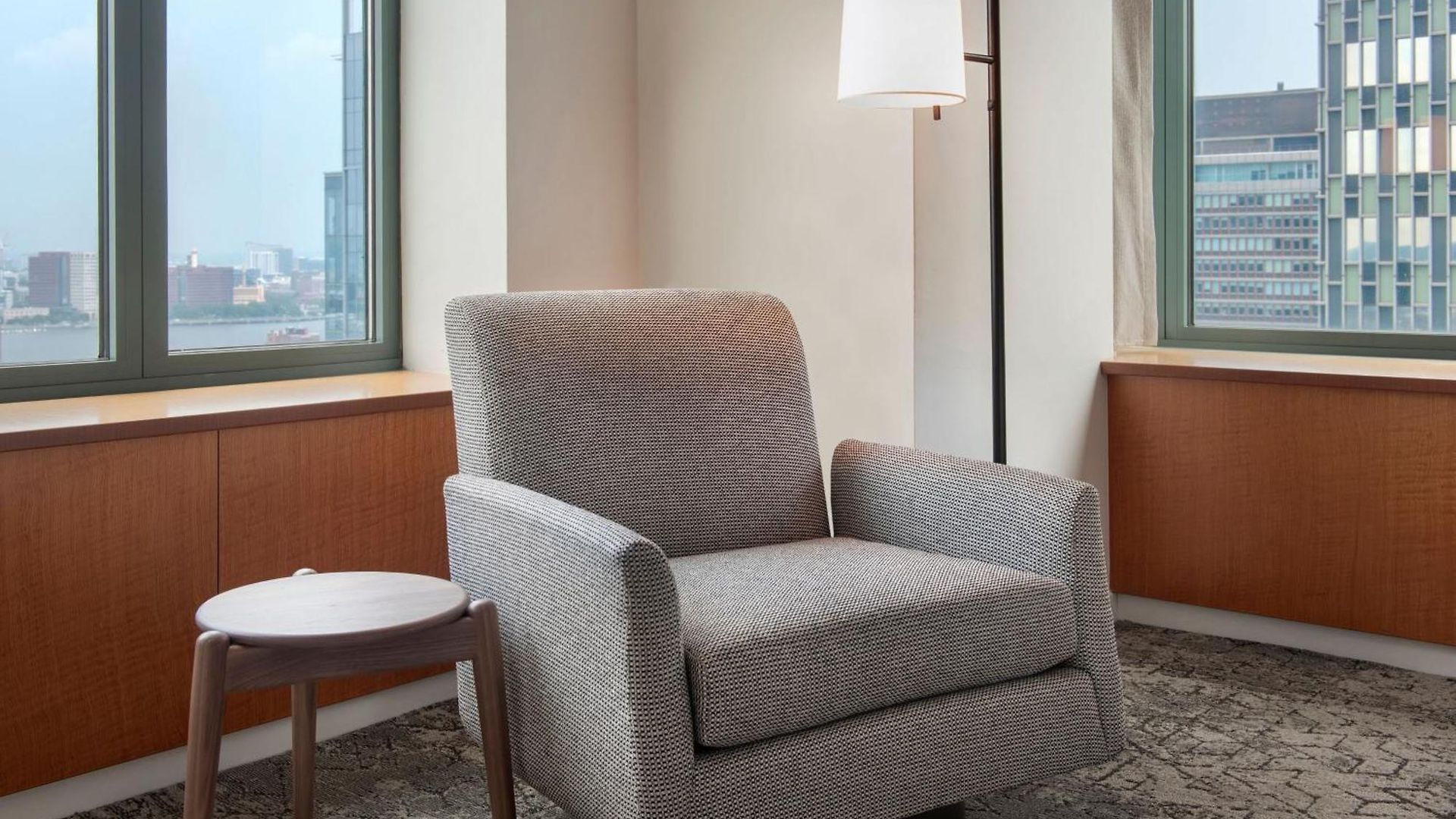 Sheraton 4* Boston