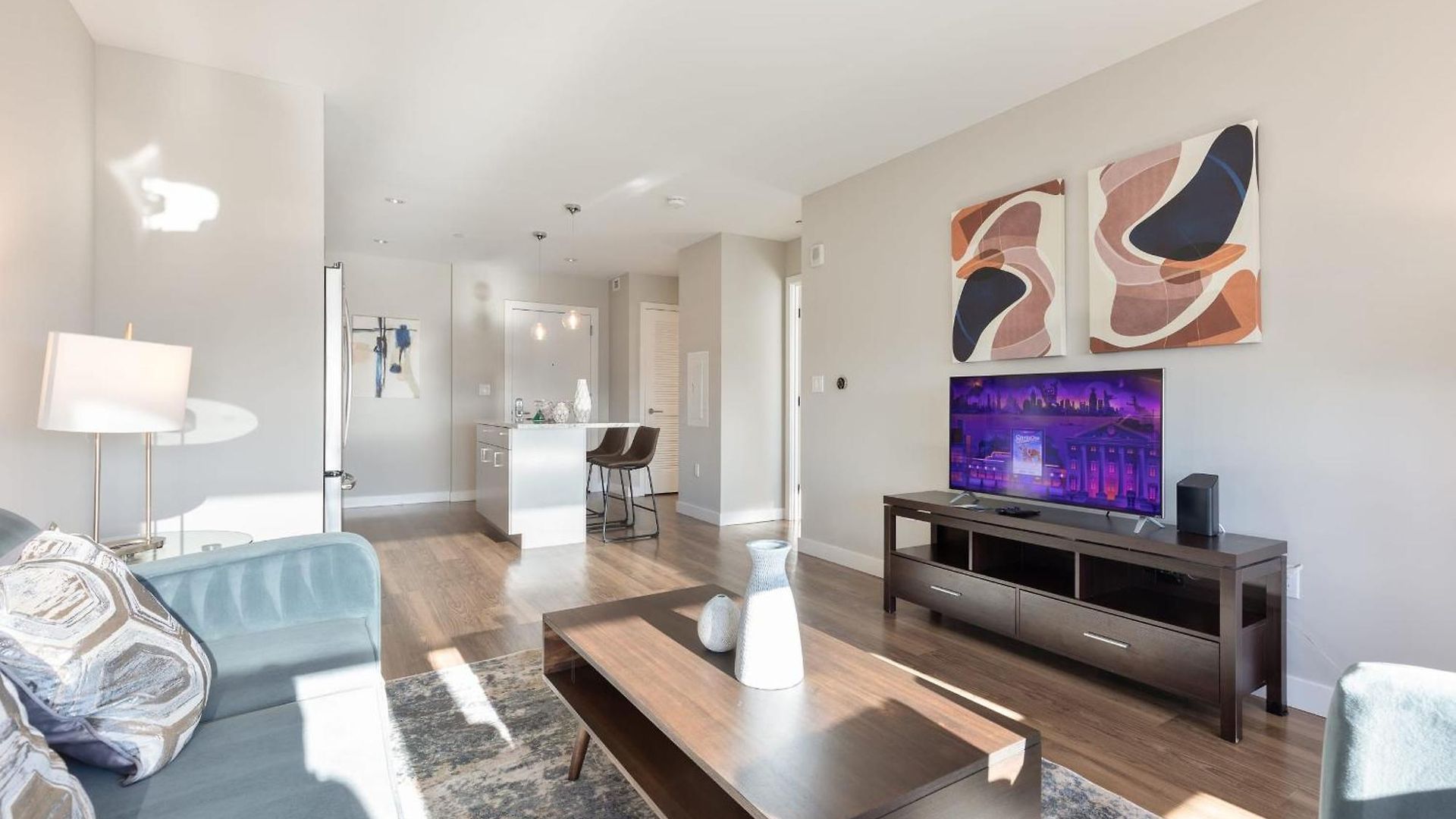 Luxury Downtown Seaport Apartment Boston
