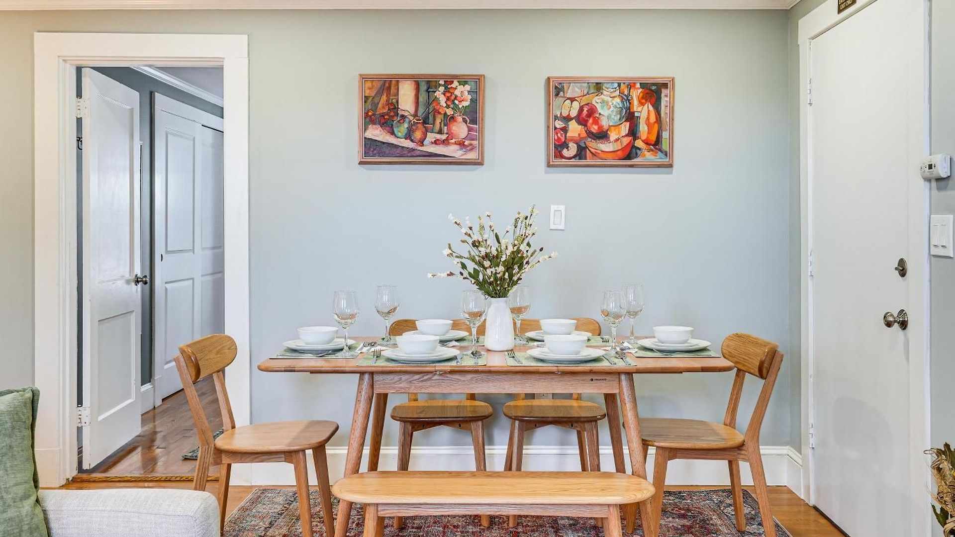 Walk To Constitution Beach: Mid-century Gem * Boston