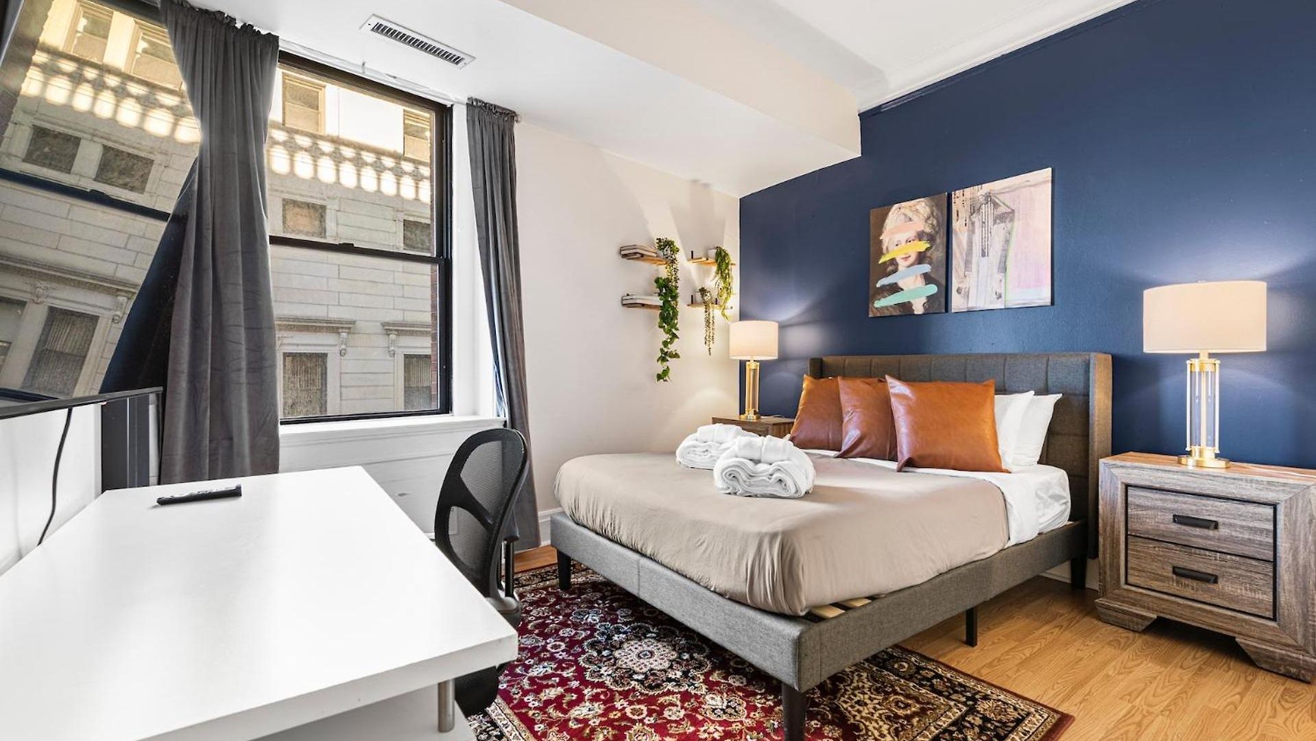 Furnished In Downtown *