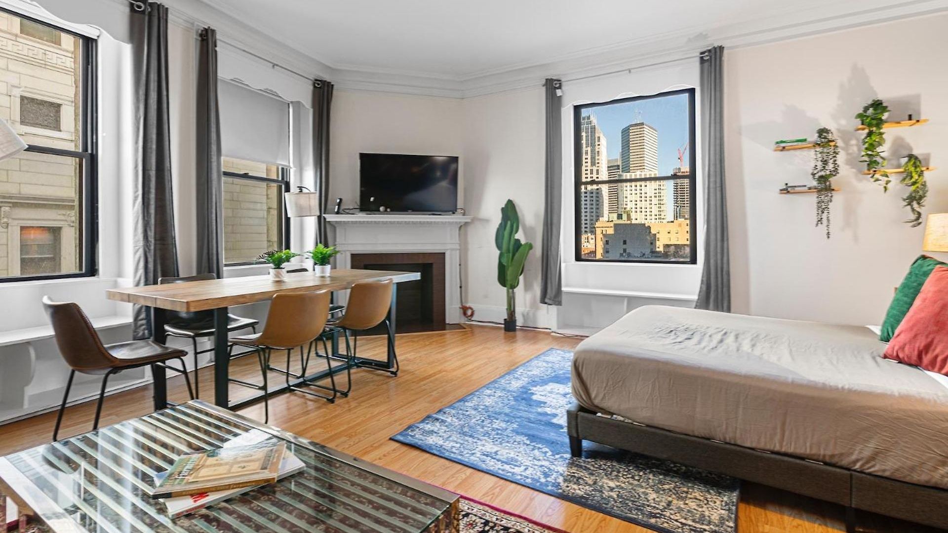Furnished In Downtown
