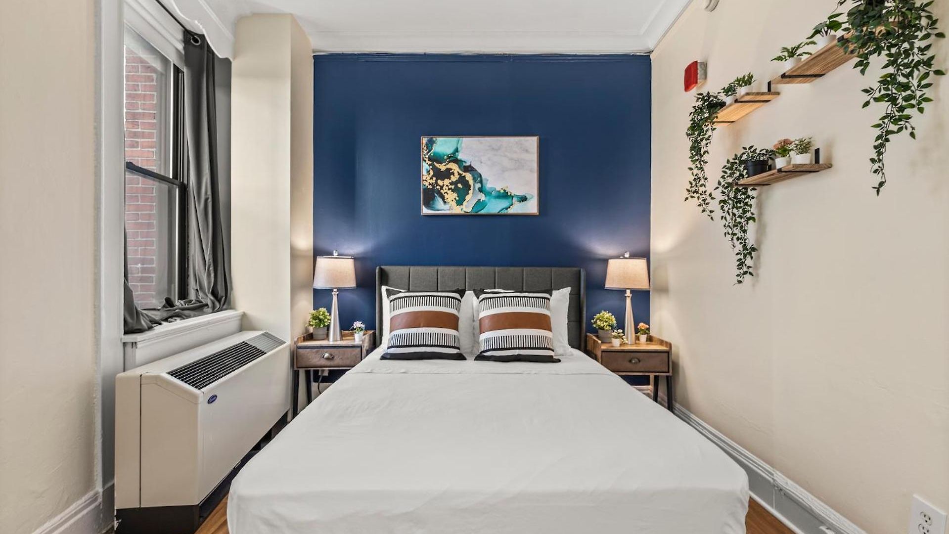 Furnished In Downtown * Boston