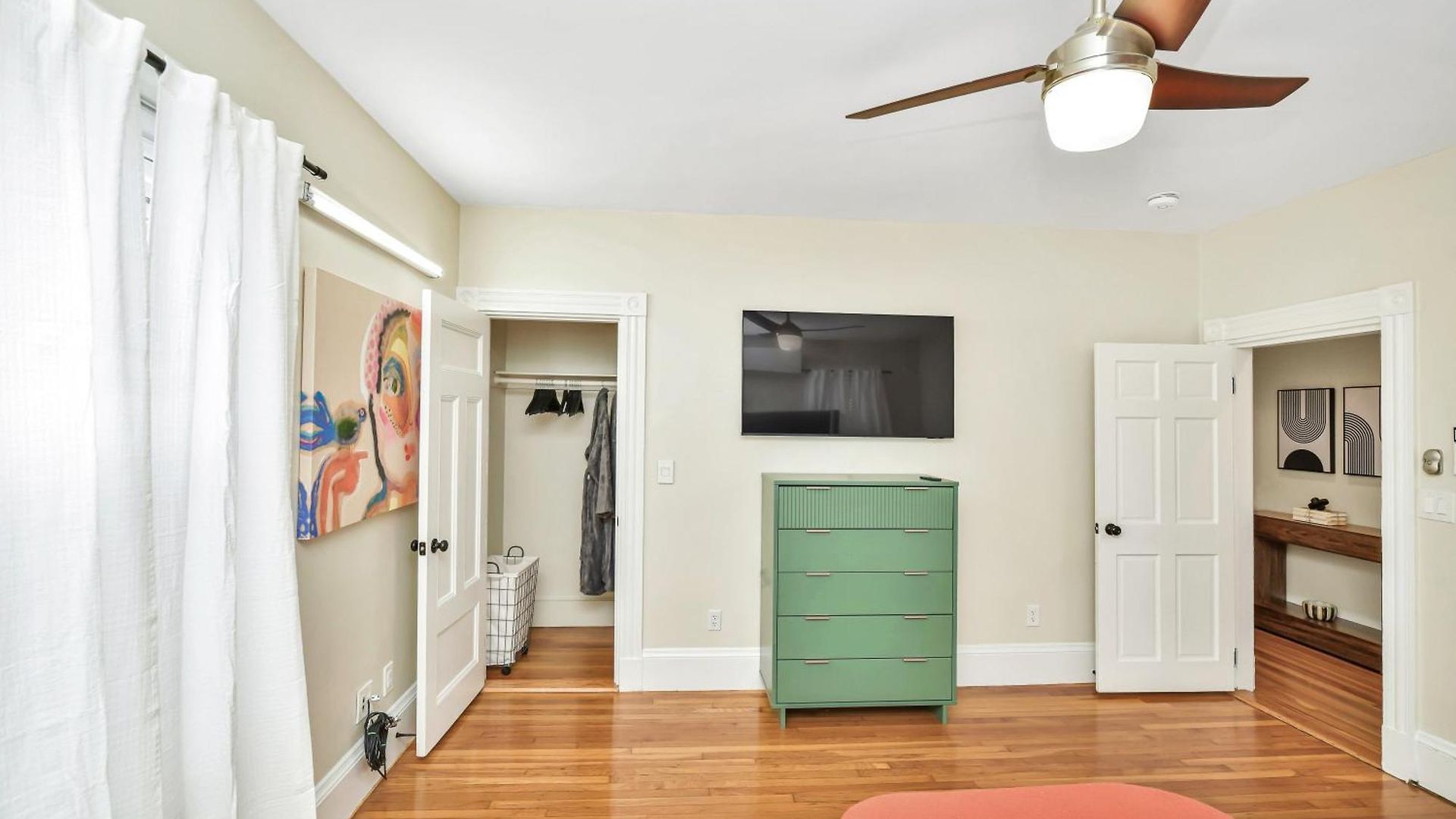 Comfort Iv Apartment *