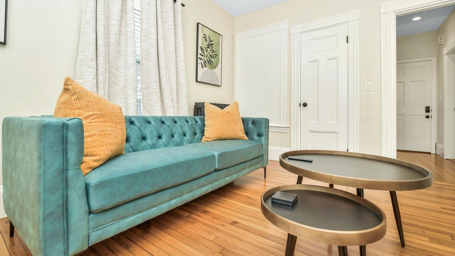 Apartment Comfort Iv