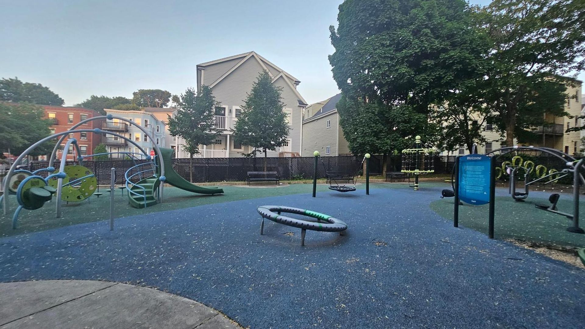 Brand New 4br House 20min Downtown Boston
